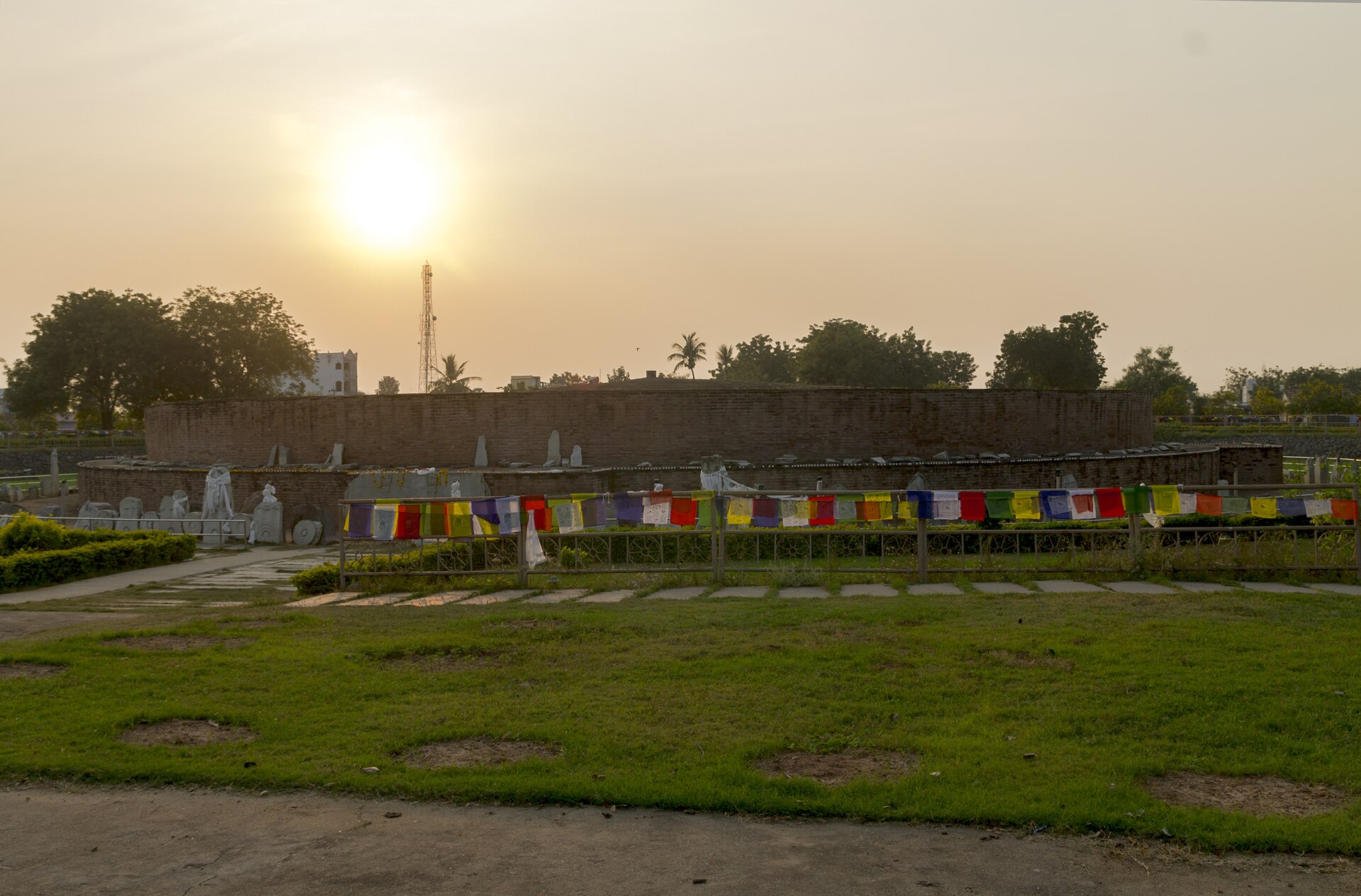 The Amaravati Mahacetiya today