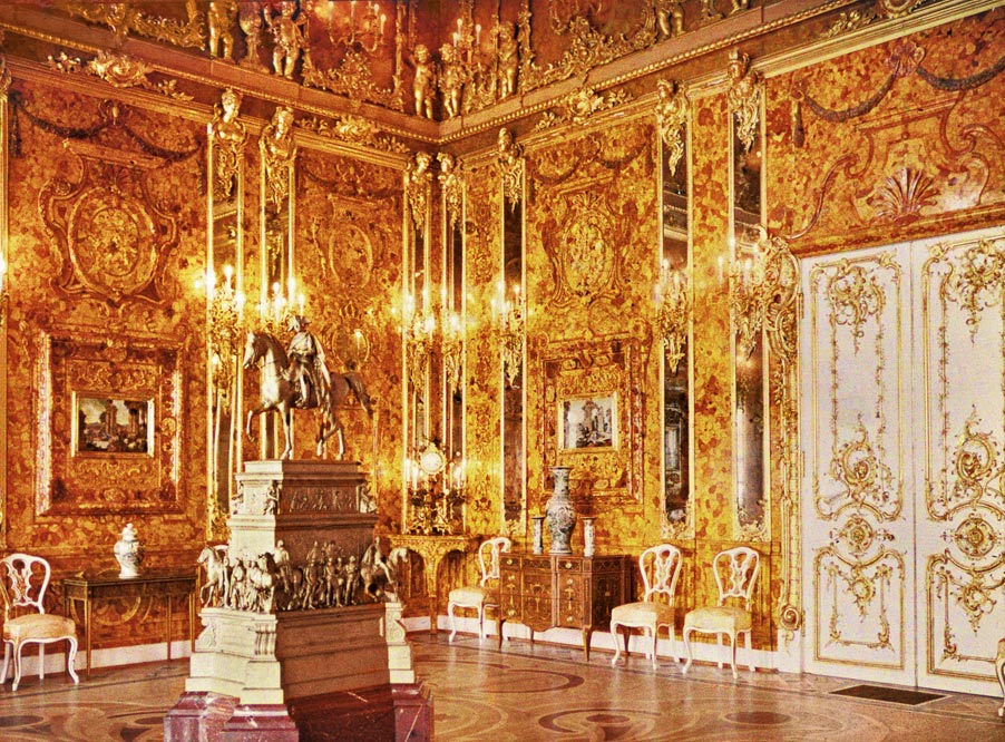 The Amber Room, second autochrome view, 1917