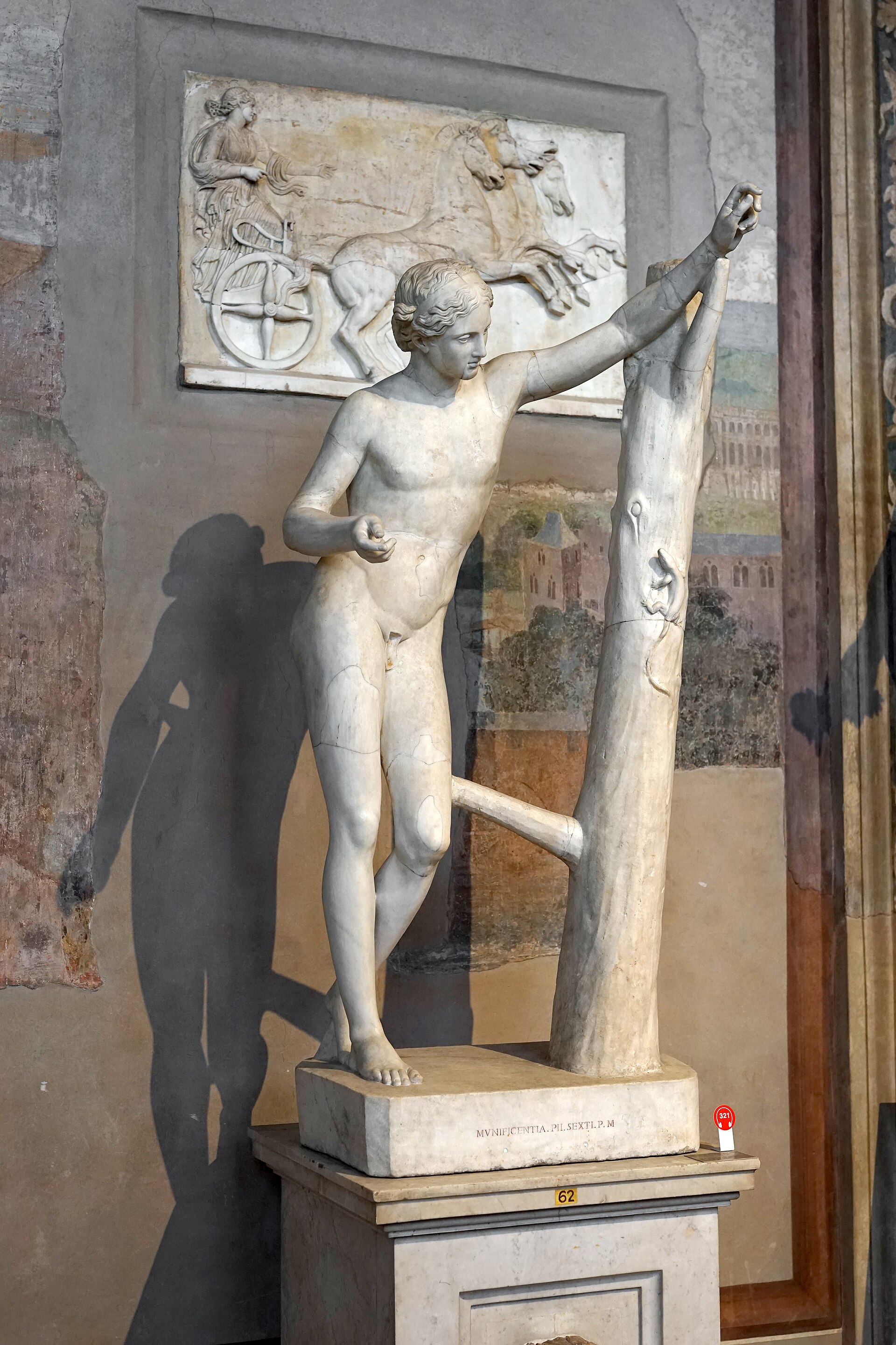 Apollo Sauroktonos, Vatican inv. 750