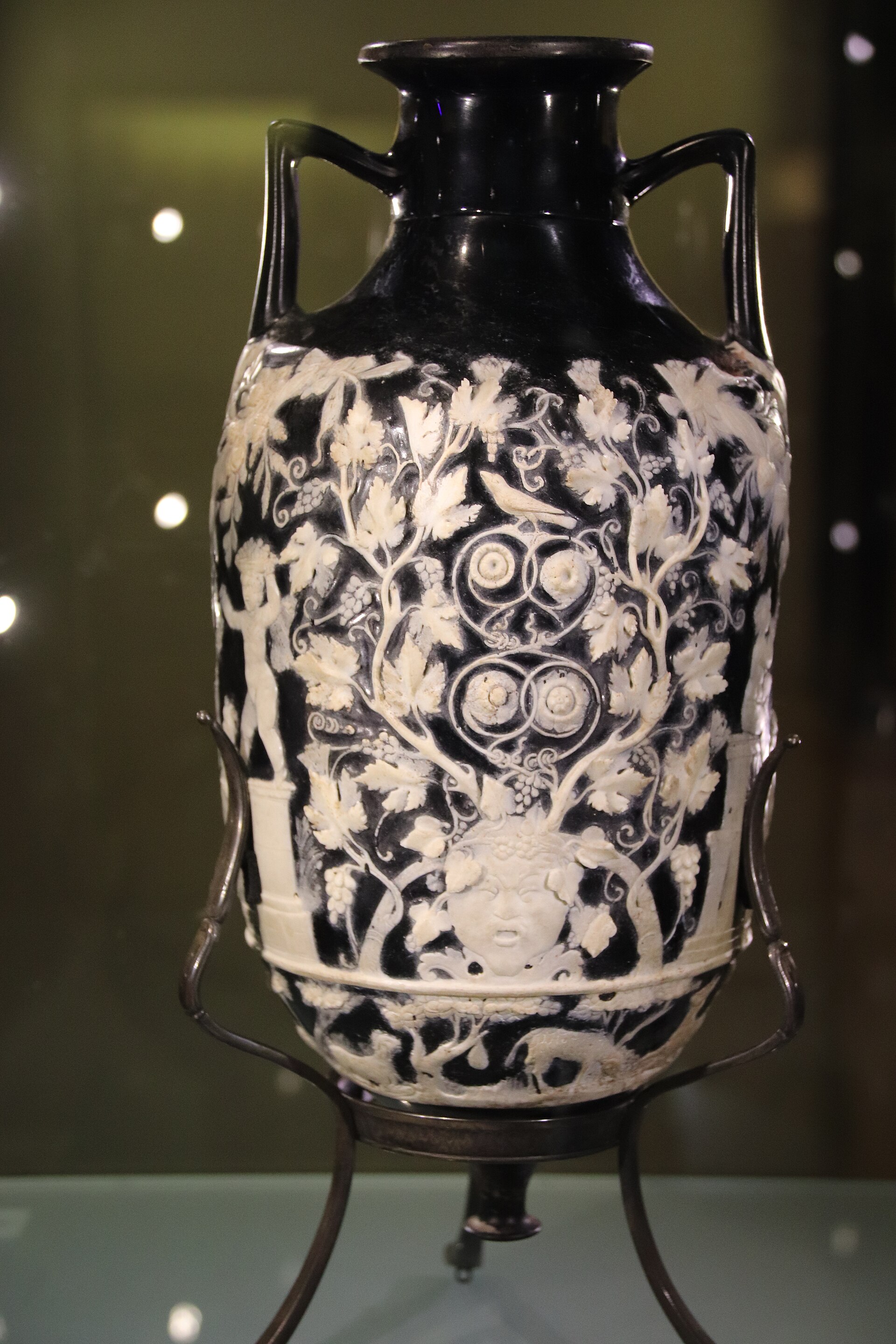 The Blue Vase in colour
