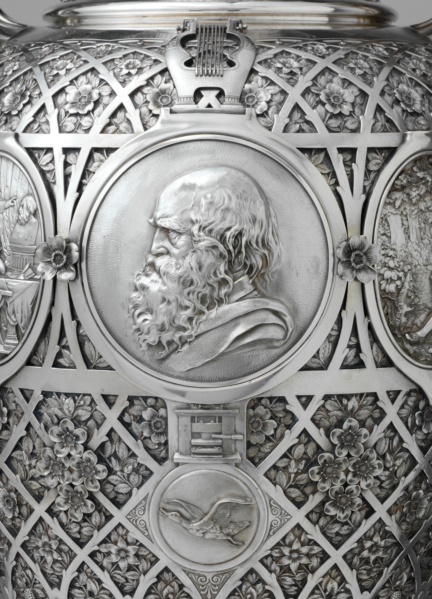 The Bryant Vase, portrait medallion