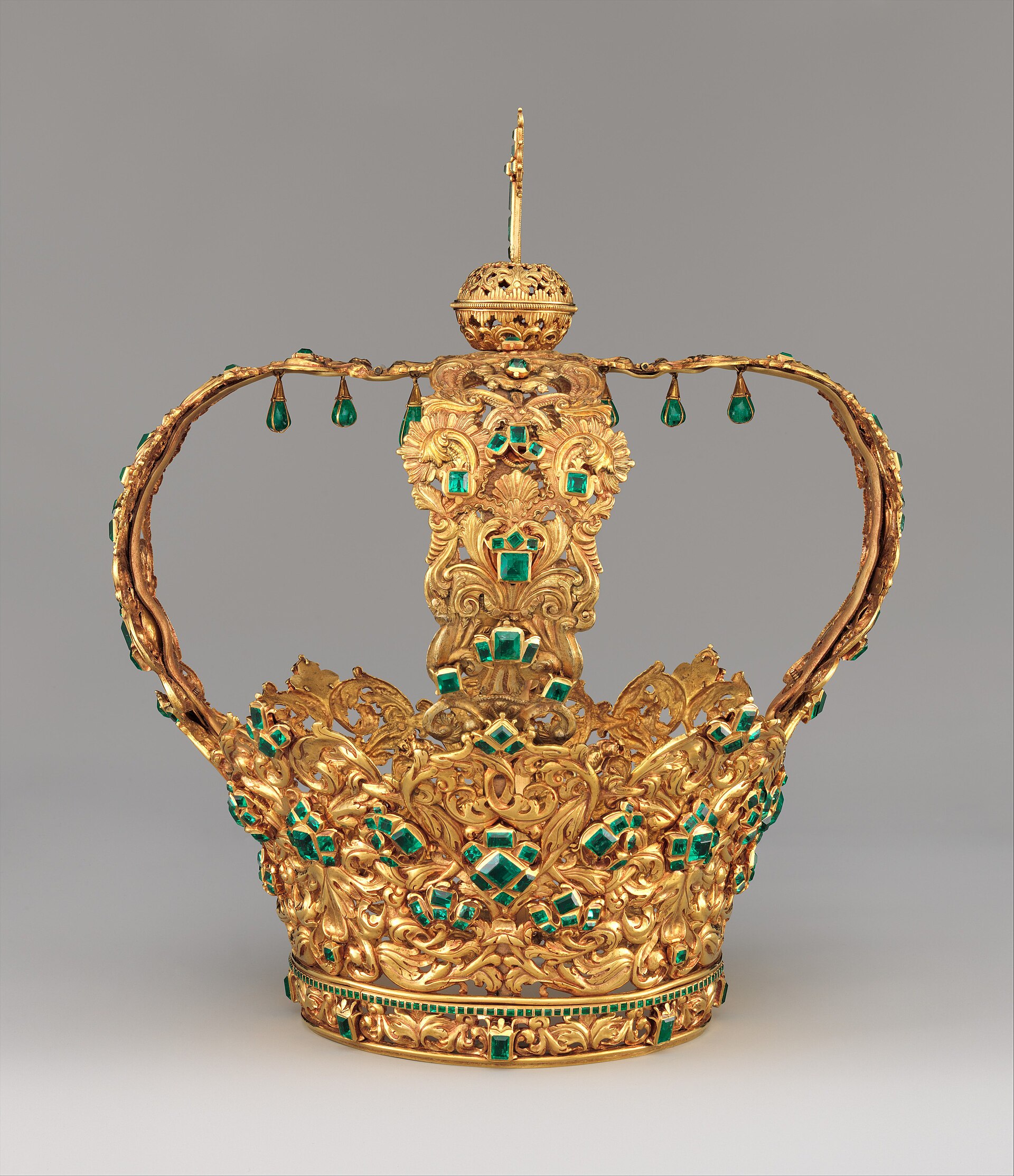 Crown of the Andes, Met photography series