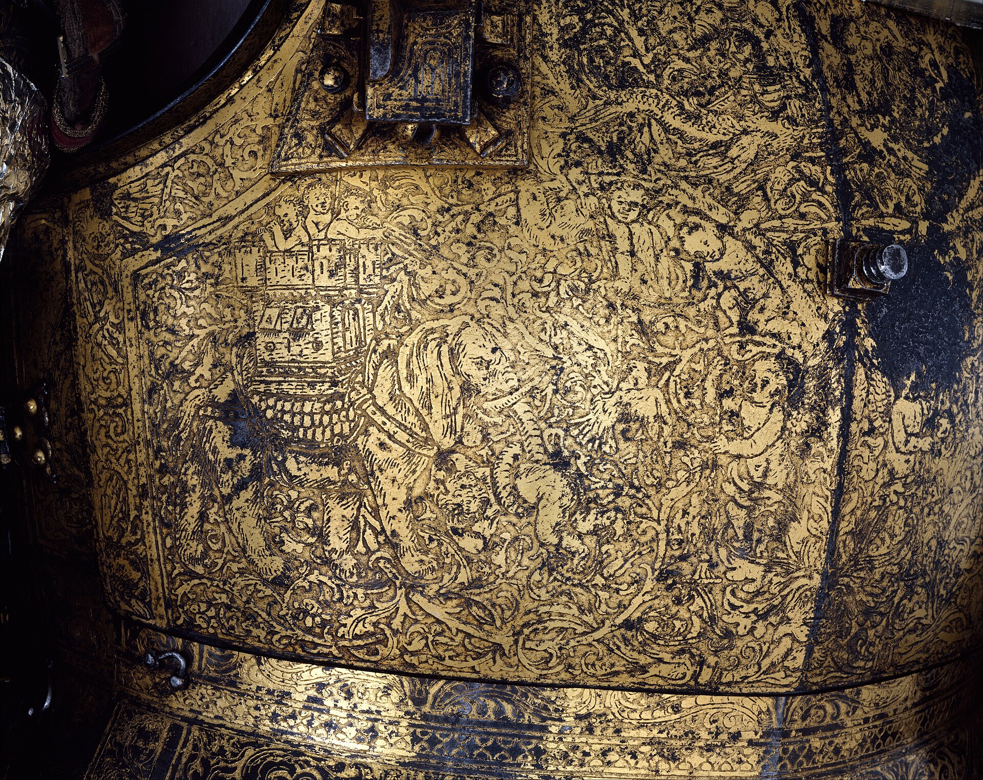 The etched and gilt decoration