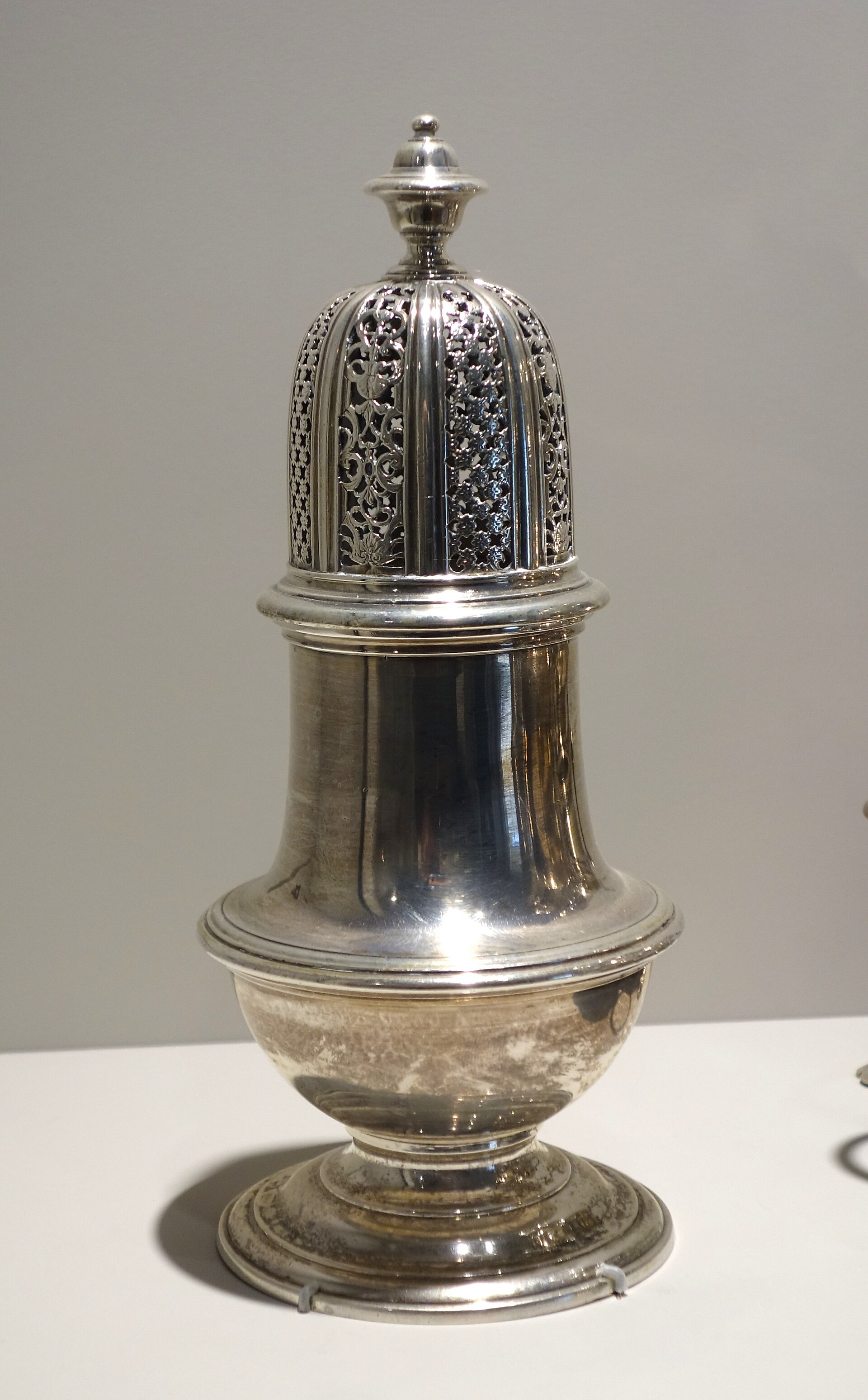 Caster, mark of Paul de Lamerie, 1732