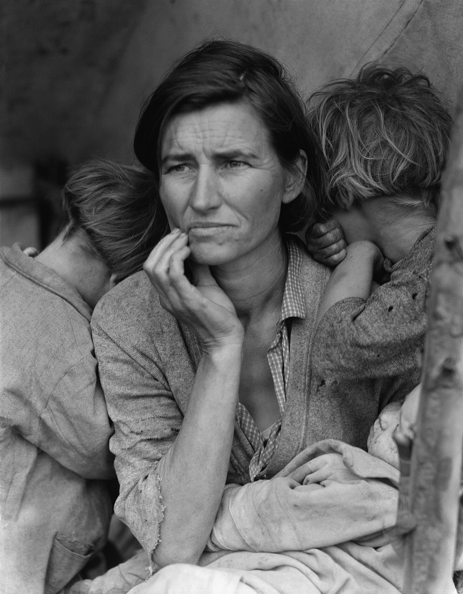Destitute pea pickers in California. Mother of seven children. Age thirty-two. Nipomo, California