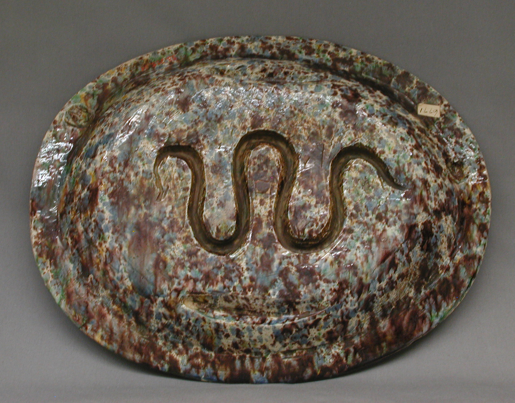 Platter, manner of Bernard Palissy, reverse