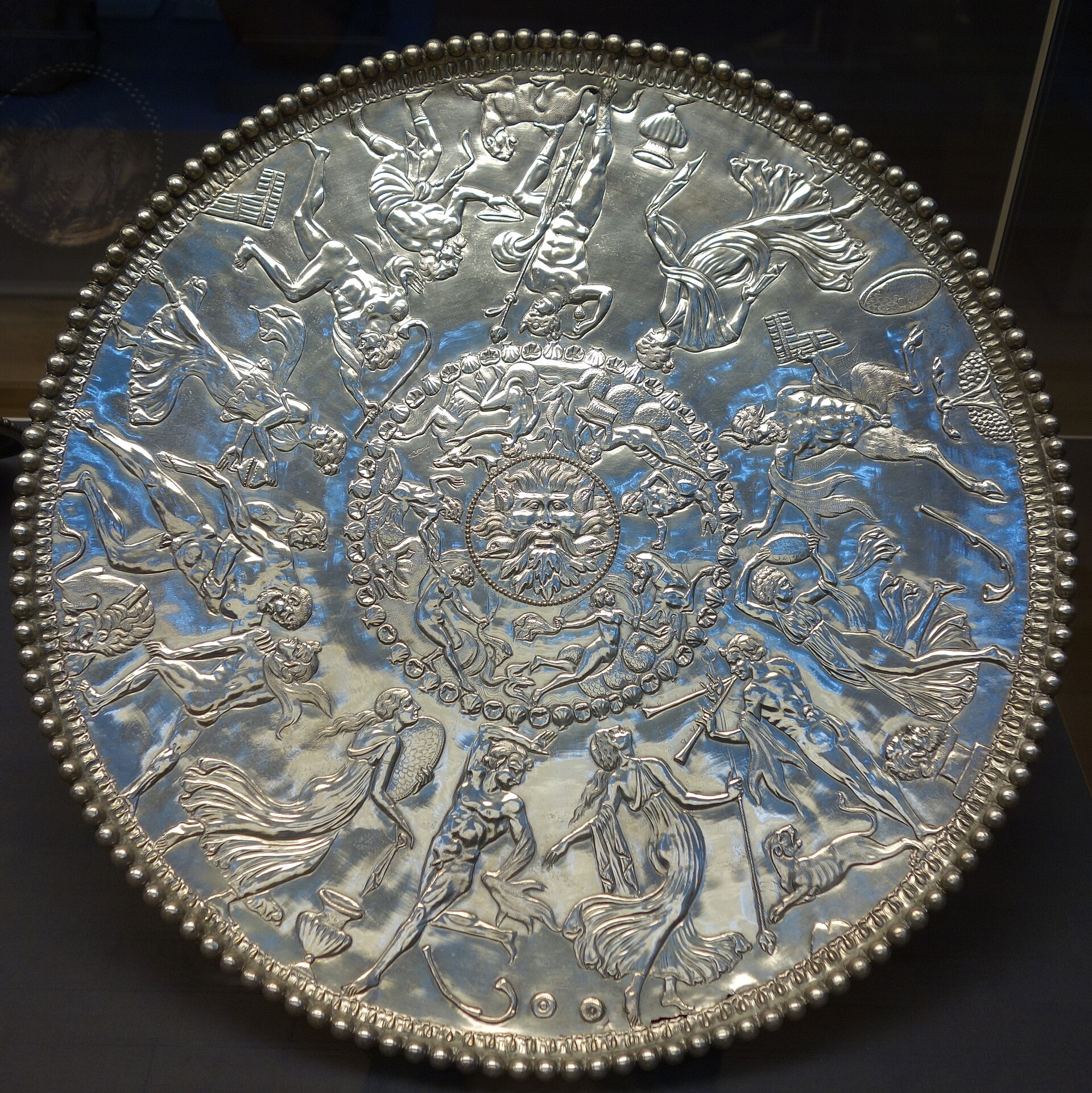 The Great Dish, alternate angle