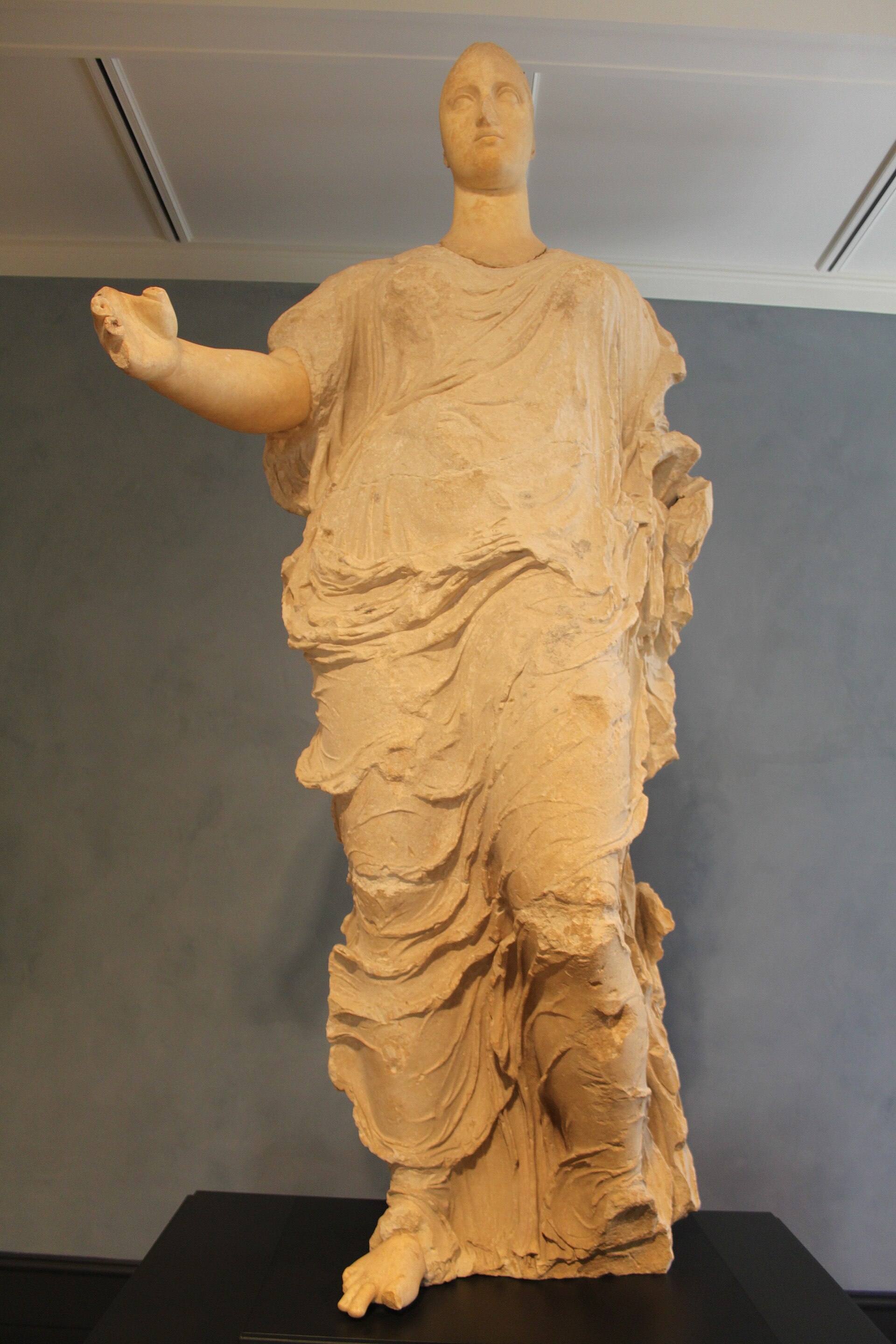 The same statue at the Getty Villa, June 2010