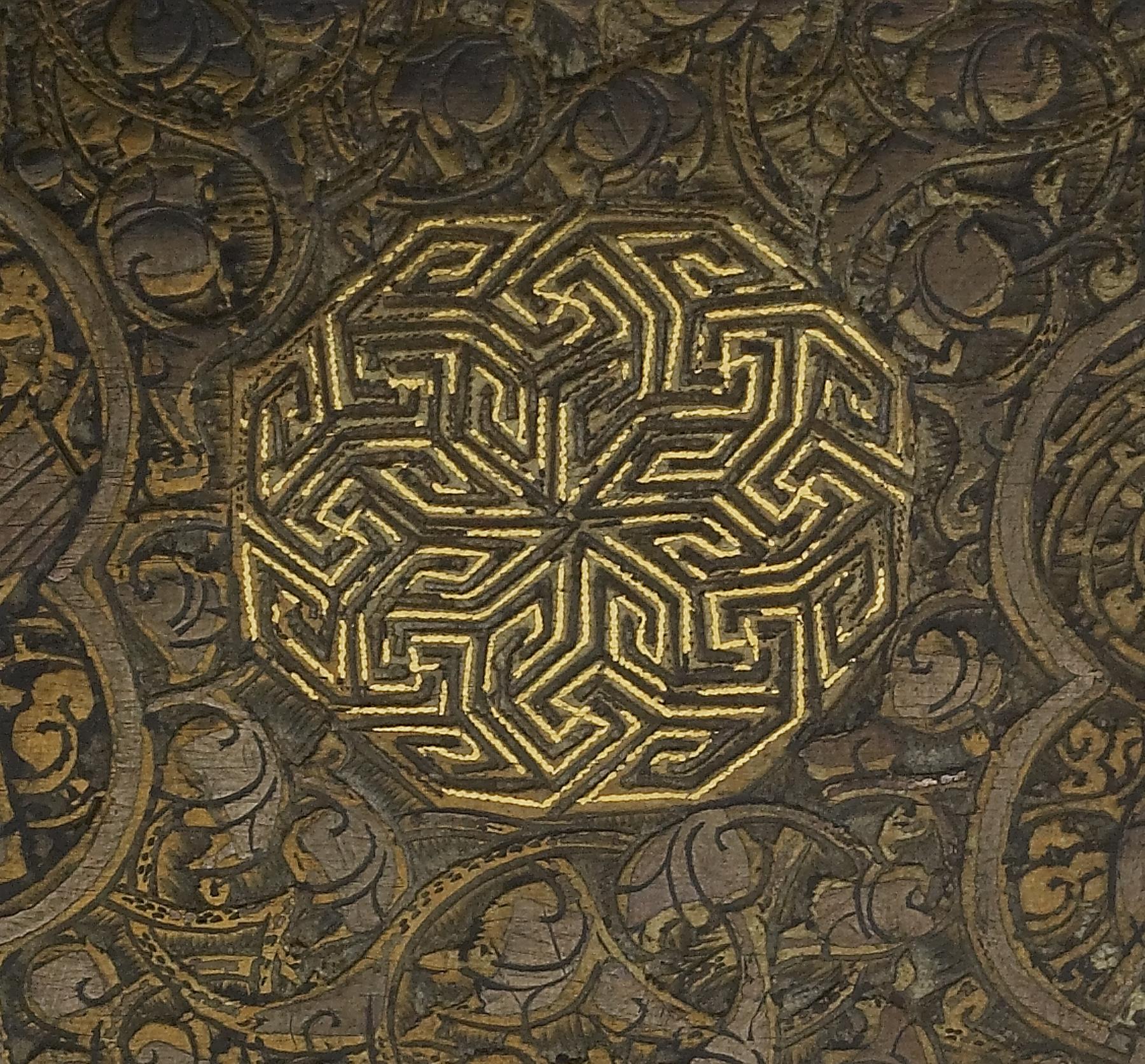 Inlay detail