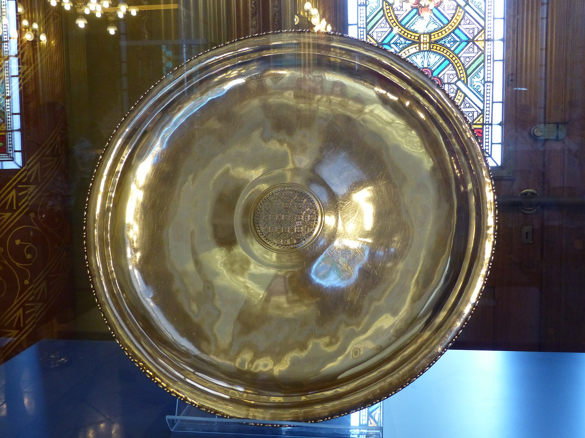 The Geometric Plate