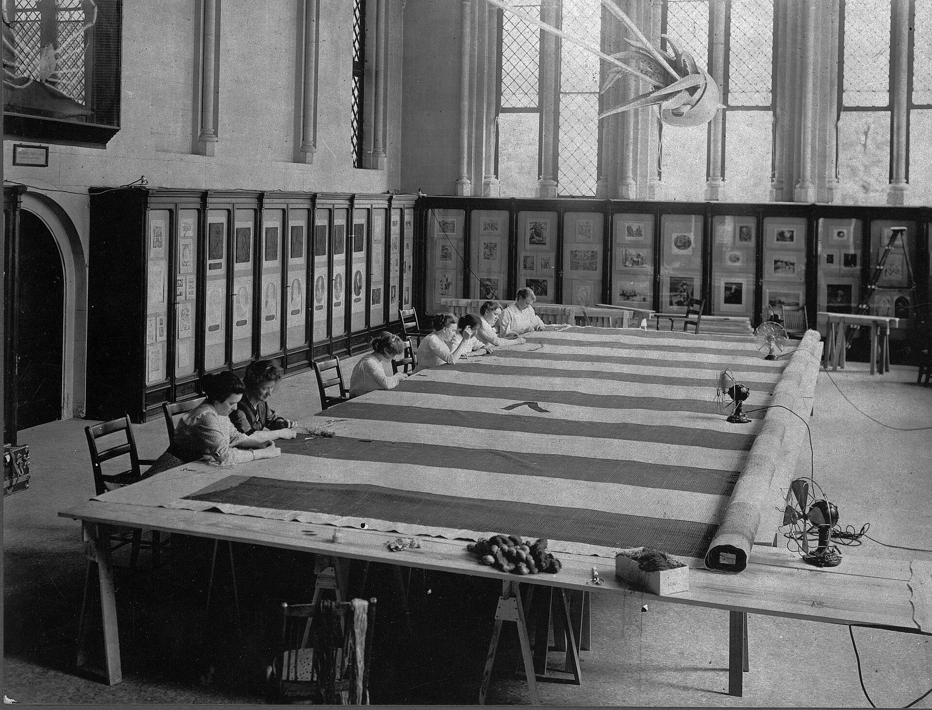 Fowler's needlewomen at work, 1914