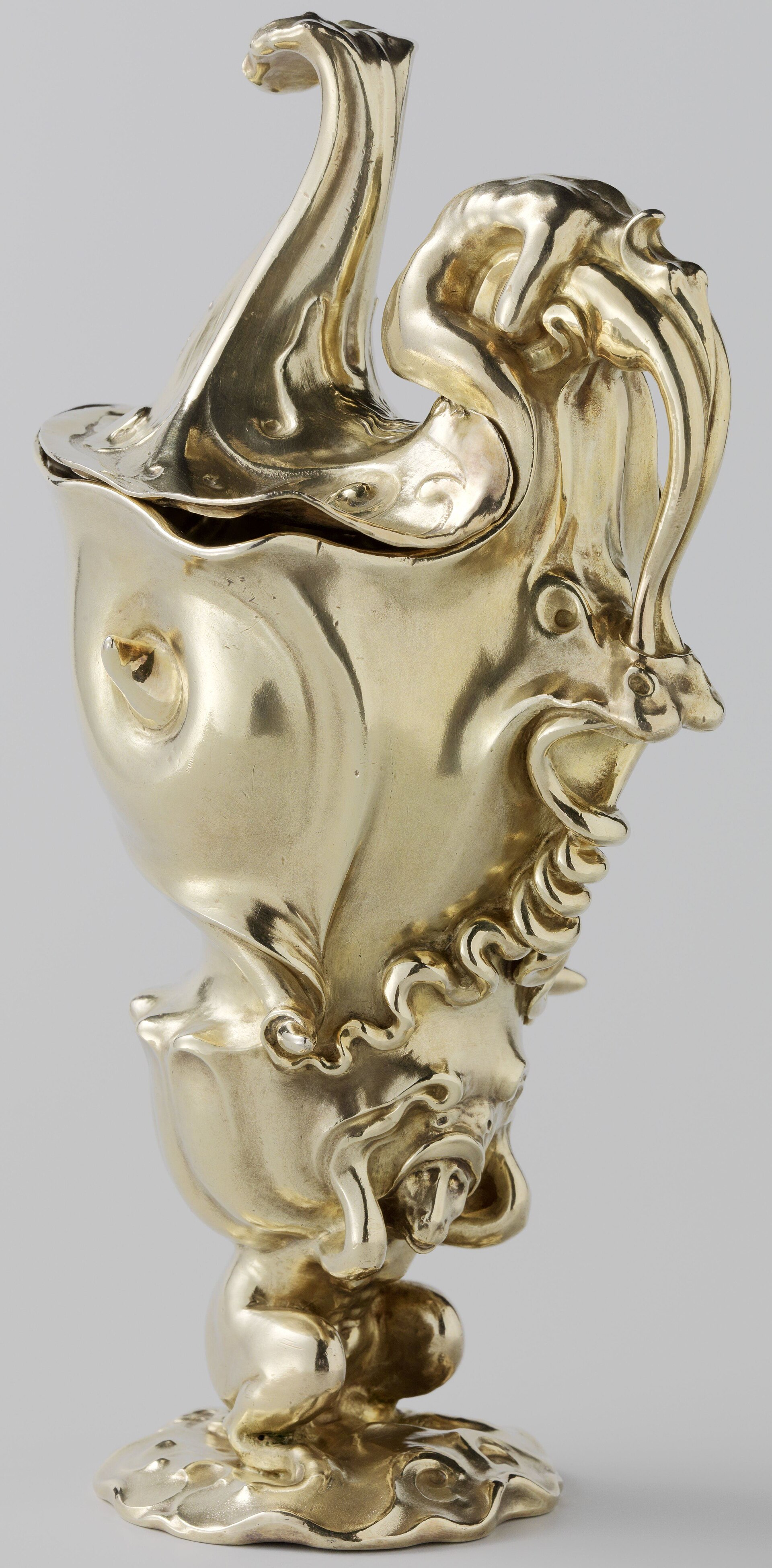 Lidded Ewer