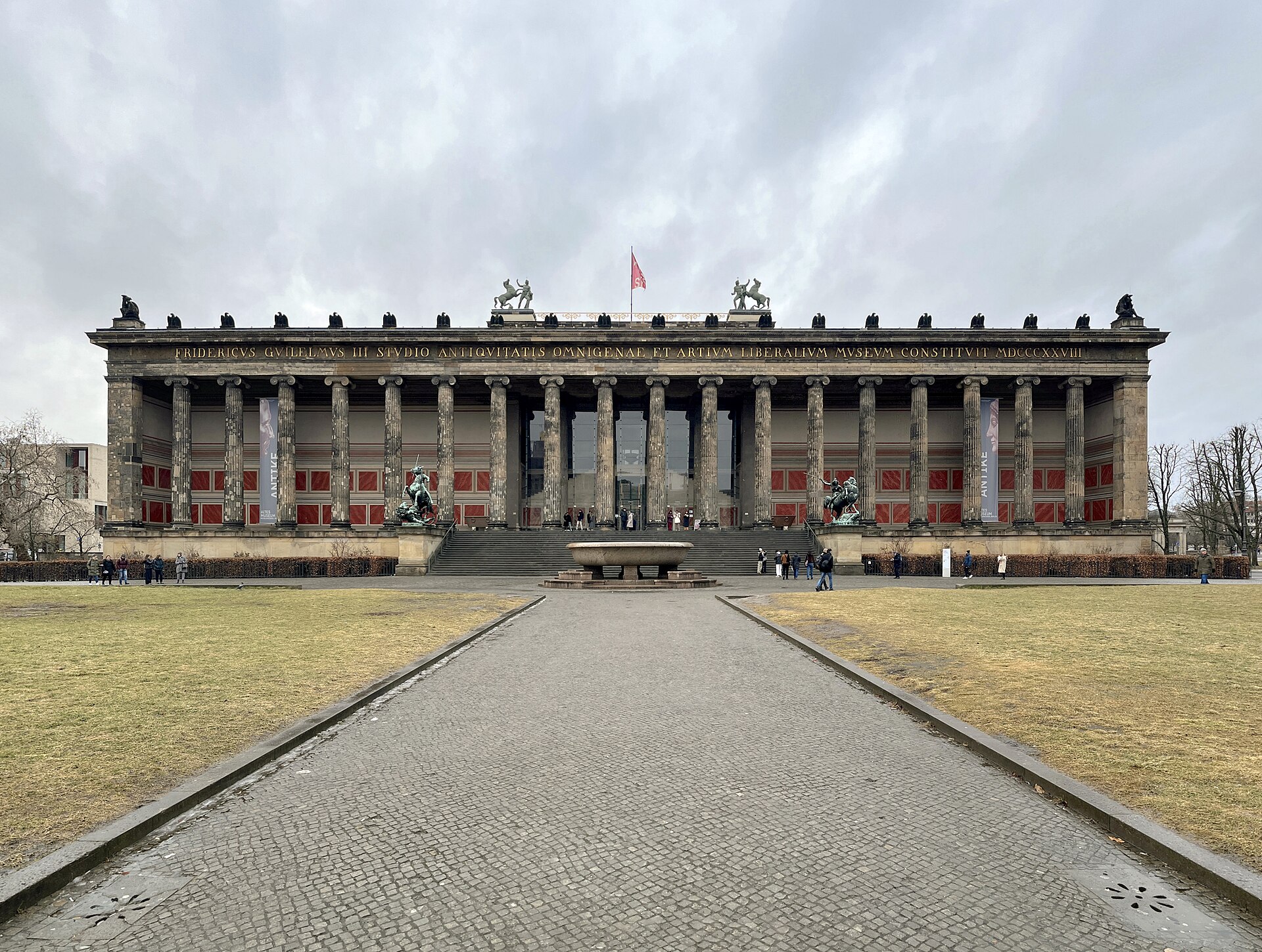 The Altes Museum from the Lustgarten