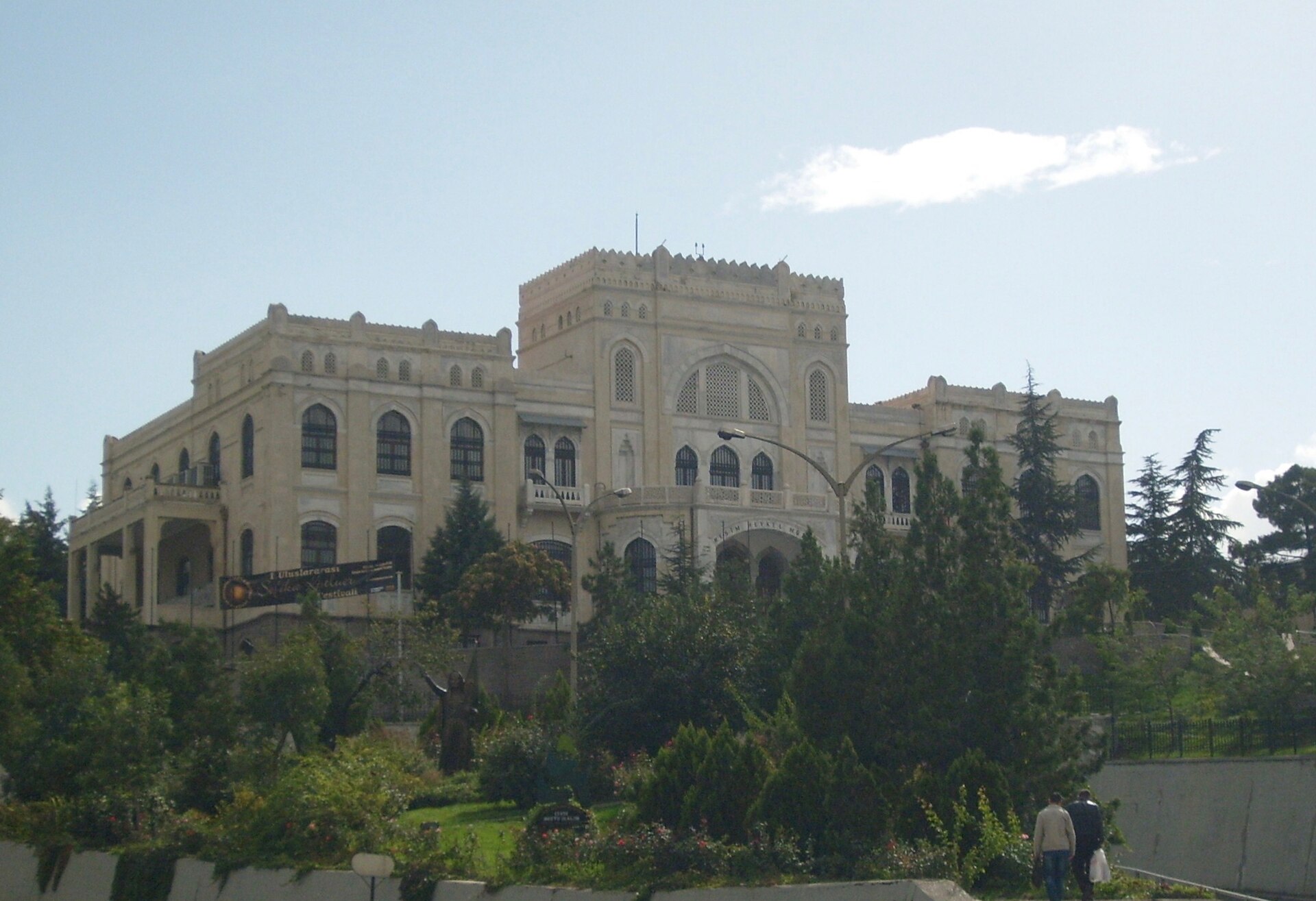 State Painting and Sculpture Museum, exterior, 2010