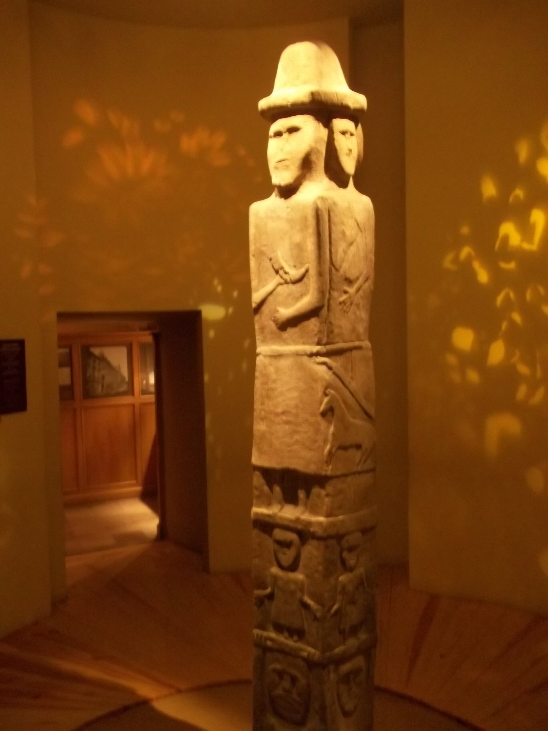 The Zbruch Idol on display in the Prehistory and Early Middle Ages of Malopolska exhibition