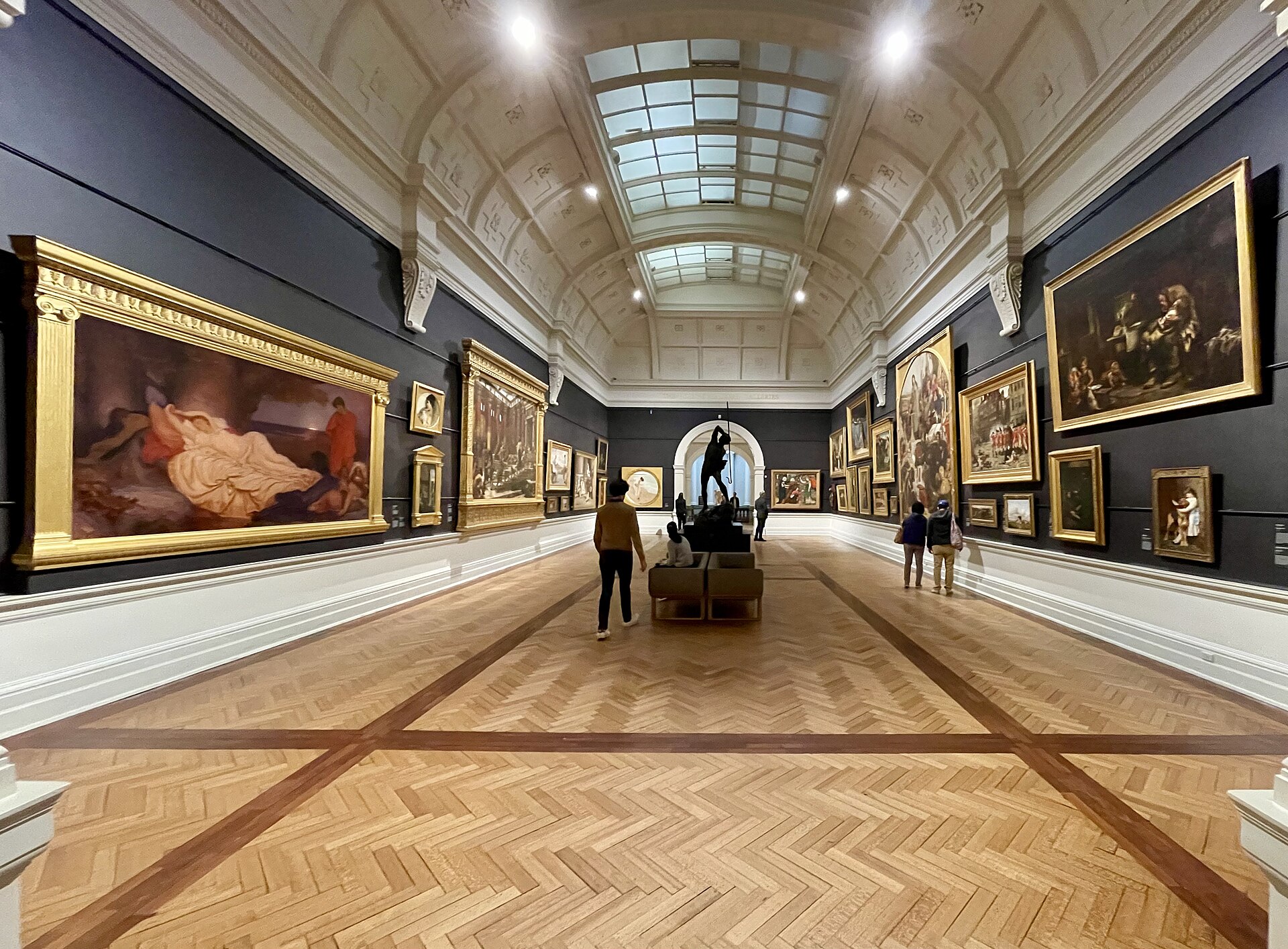Grand Courts gallery, Naala Nura