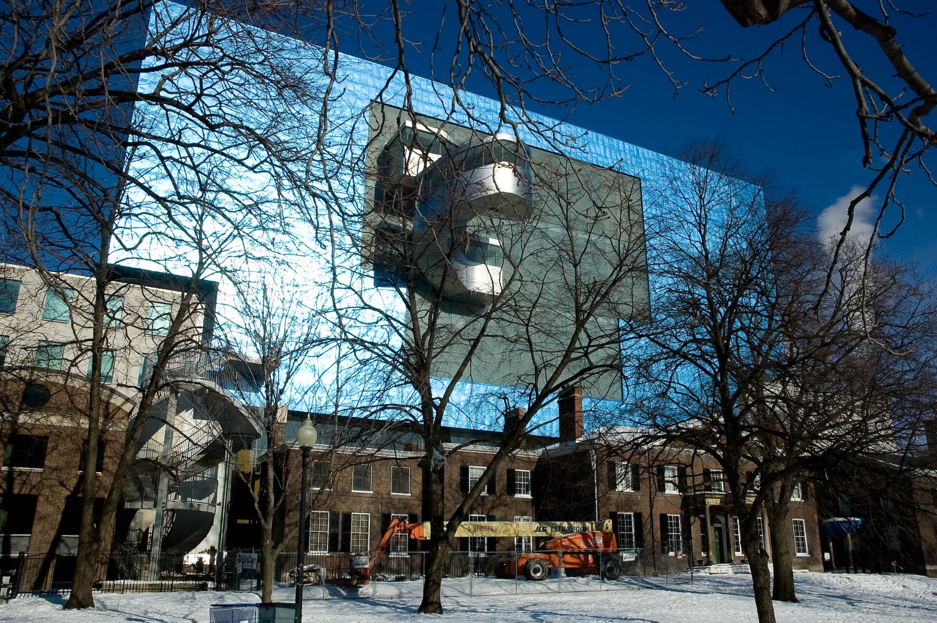 The AGO seen from Grange Park