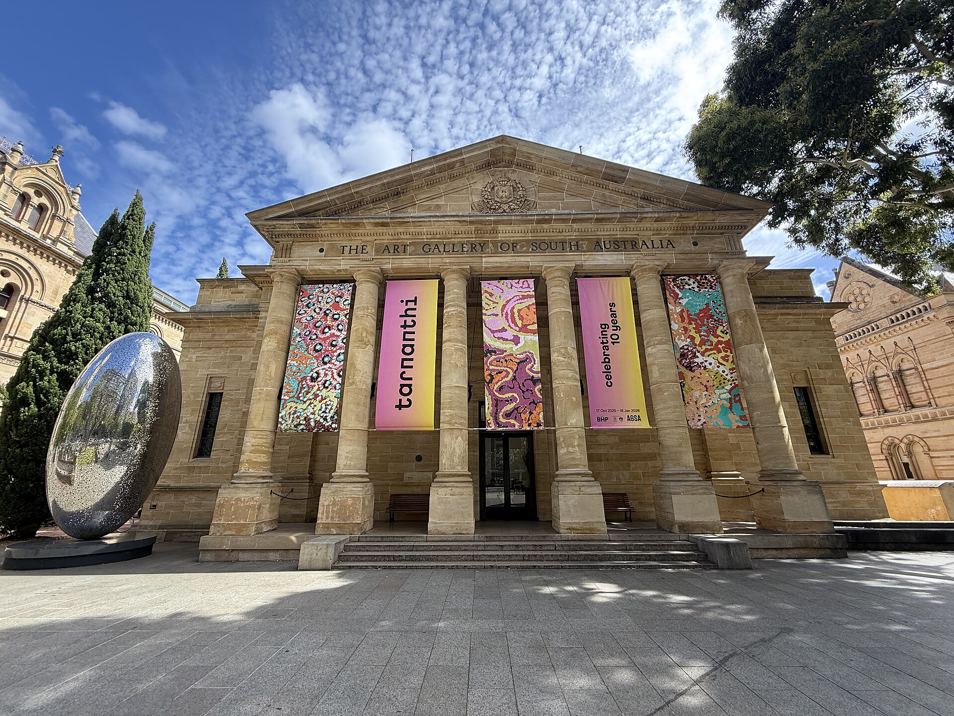 Art Gallery of South Australia, North Terrace facade