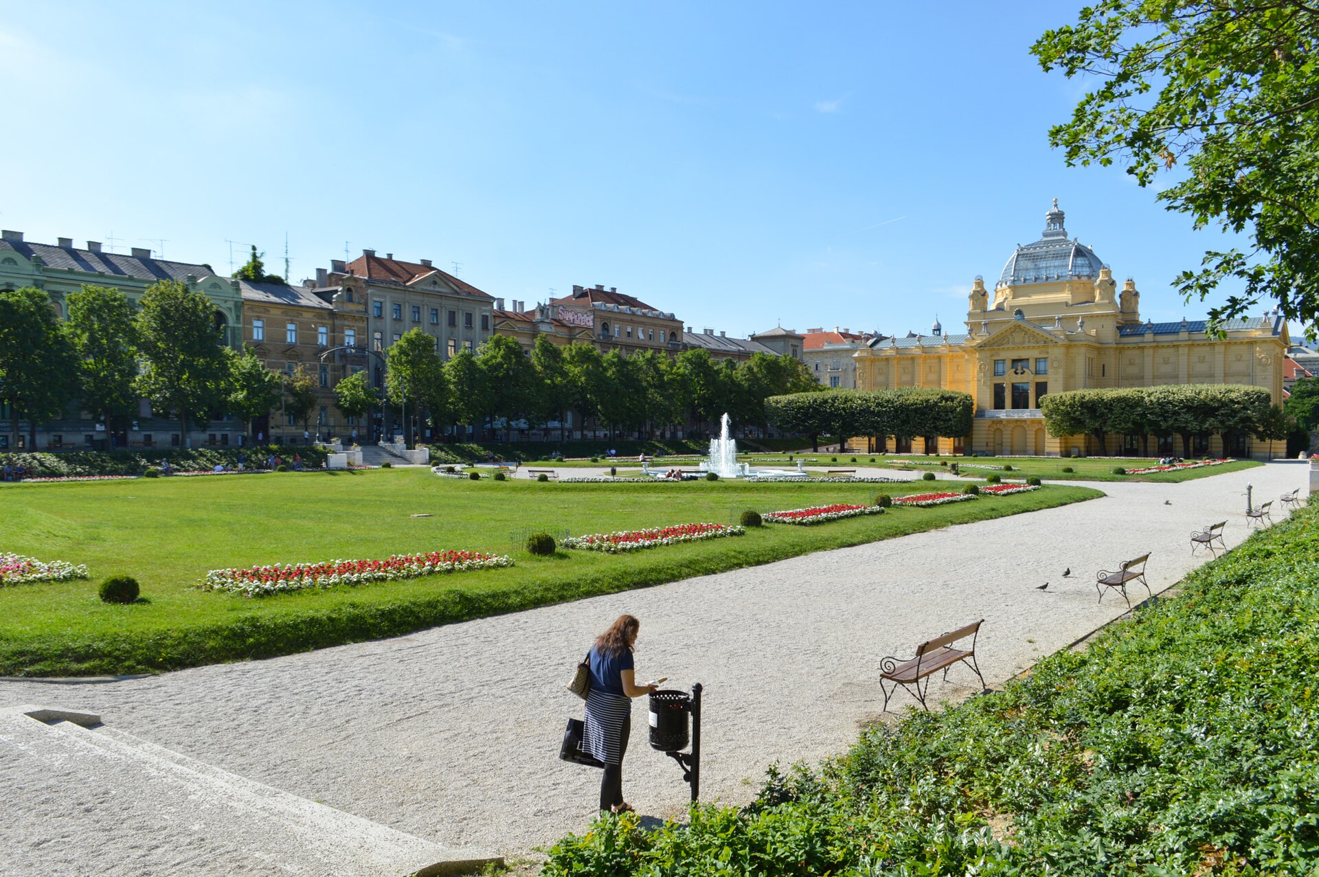 The pavilion seen across Trg kralja Tomislava