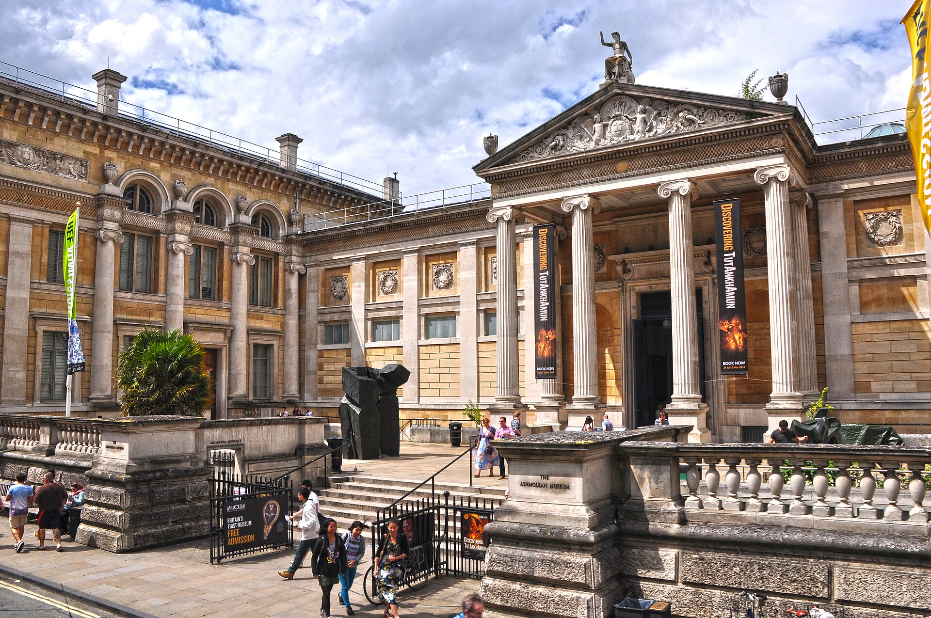 The Ashmolean Museum's Beaumont Street facade