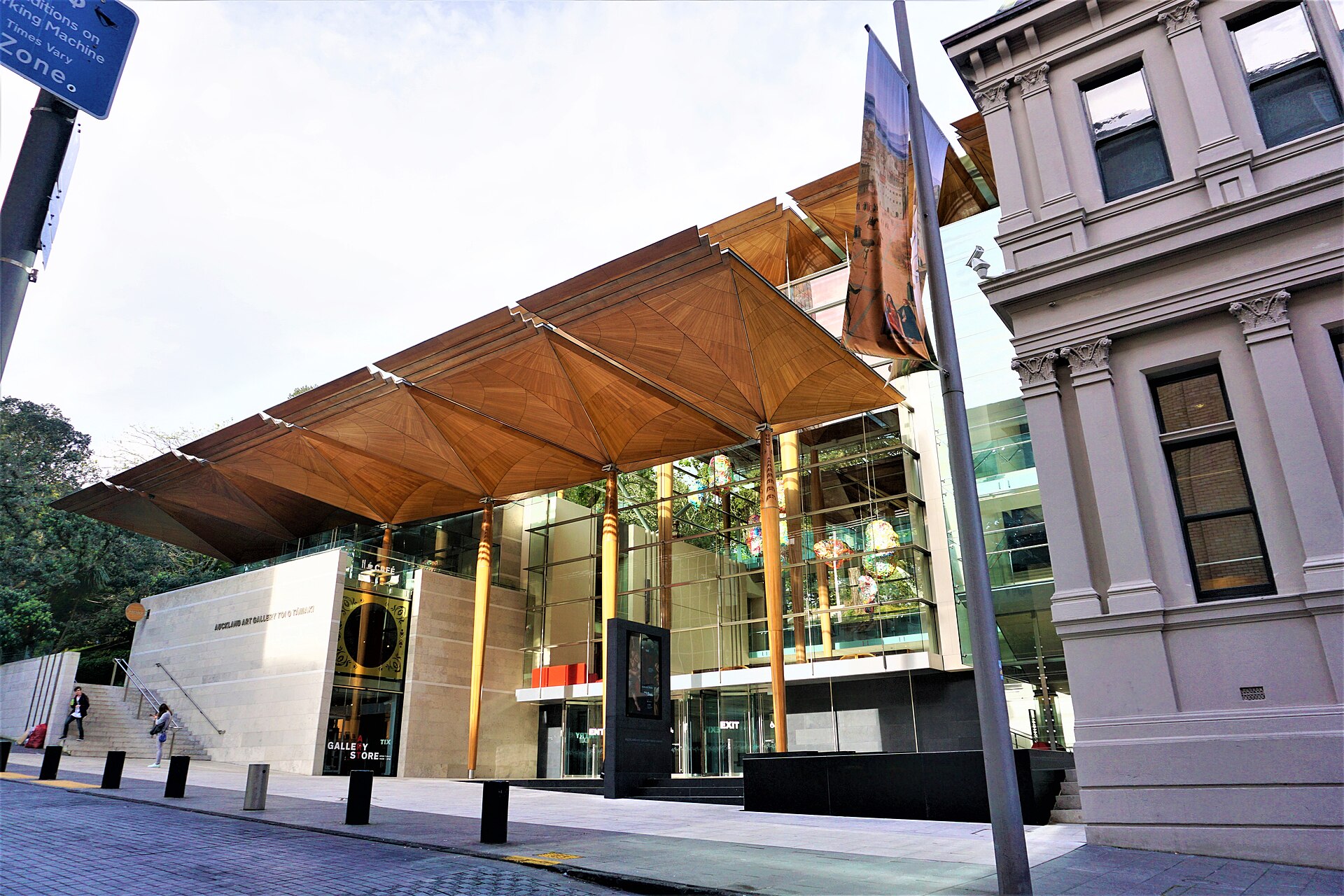Auckland Art Gallery, exterior