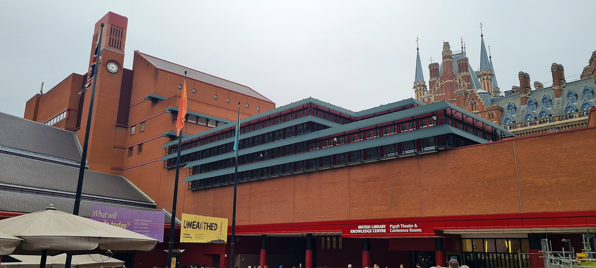 The Euston Road frontage