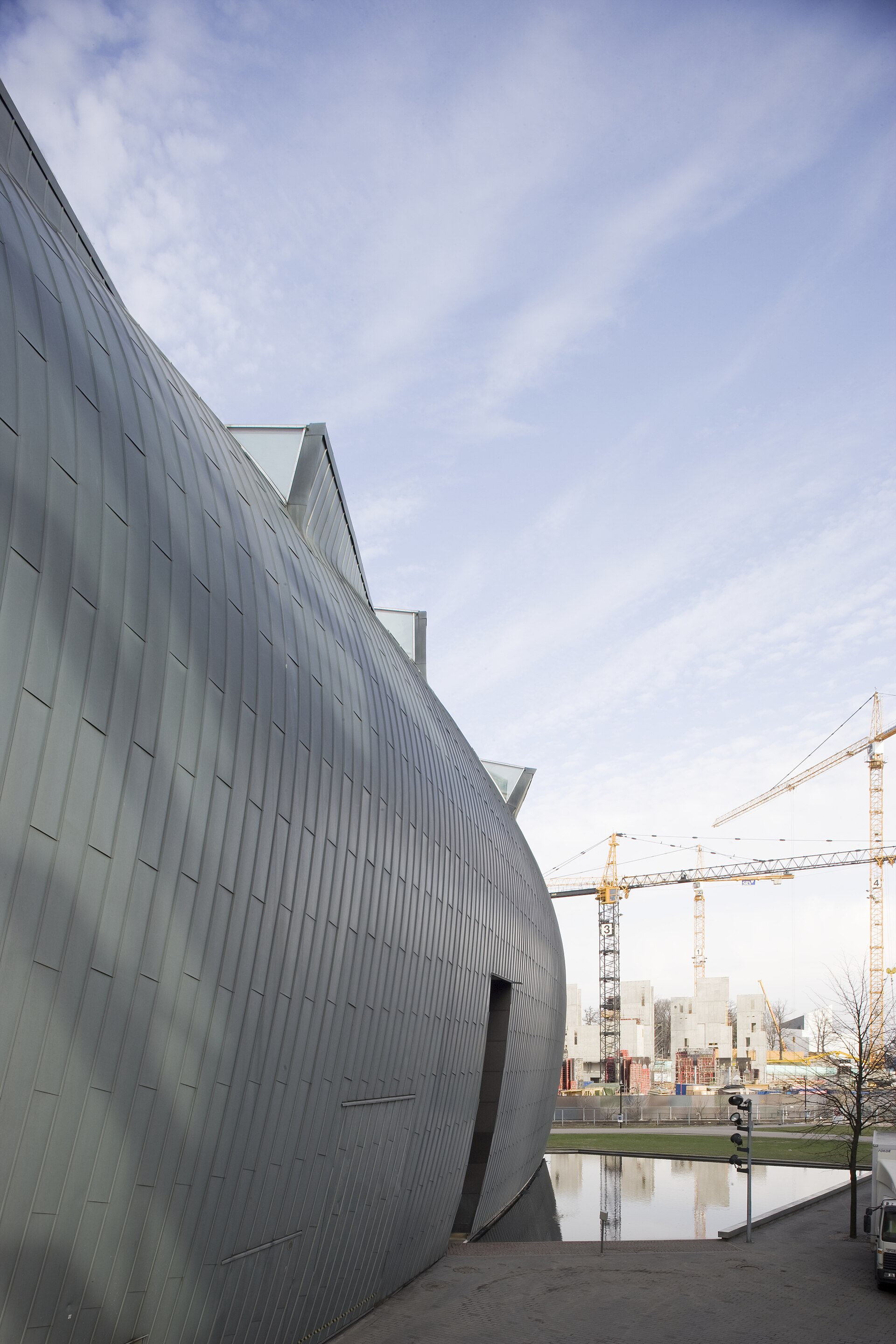 The curved zinc facade, close up