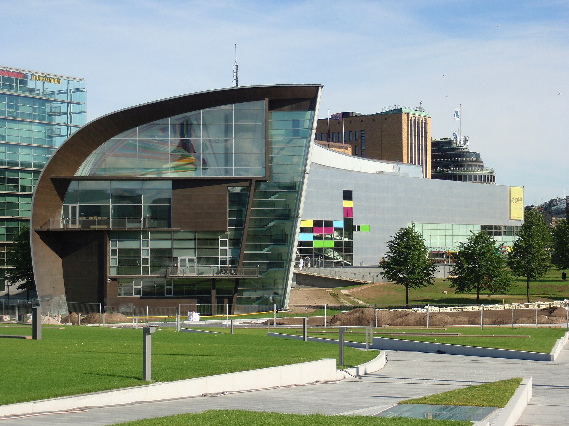 Kiasma, seen from the Sanomatalo side