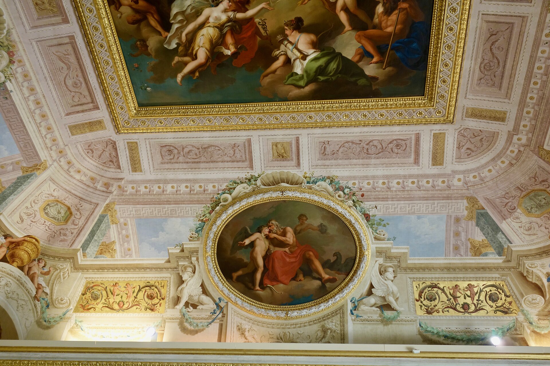 The coffered ceiling of the Psyche Room, telling the story of Cupid and Psyche