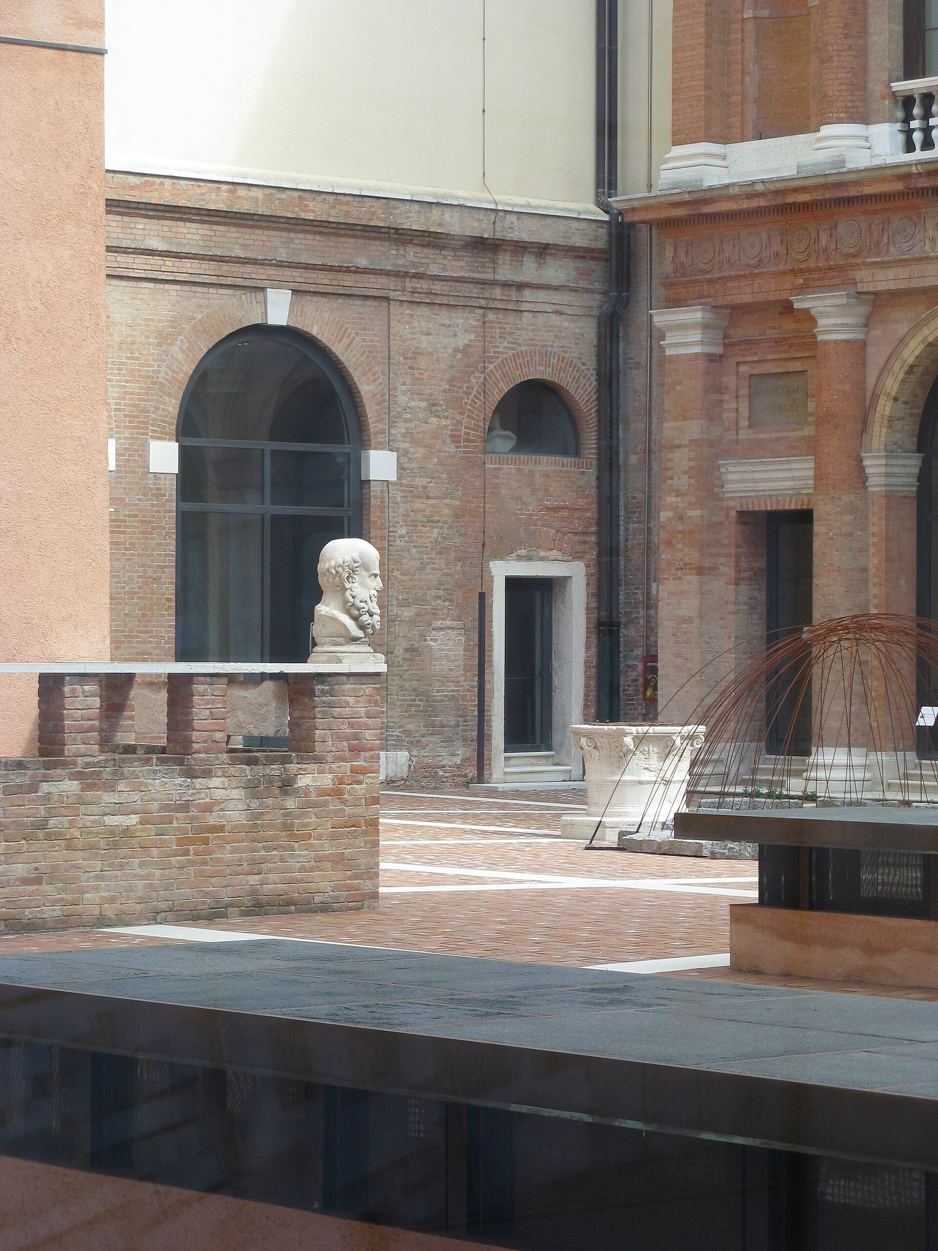 The Palladian courtyard