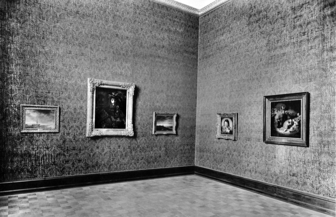 The Dutch room, photographed March 1925, shortly after the museum opened