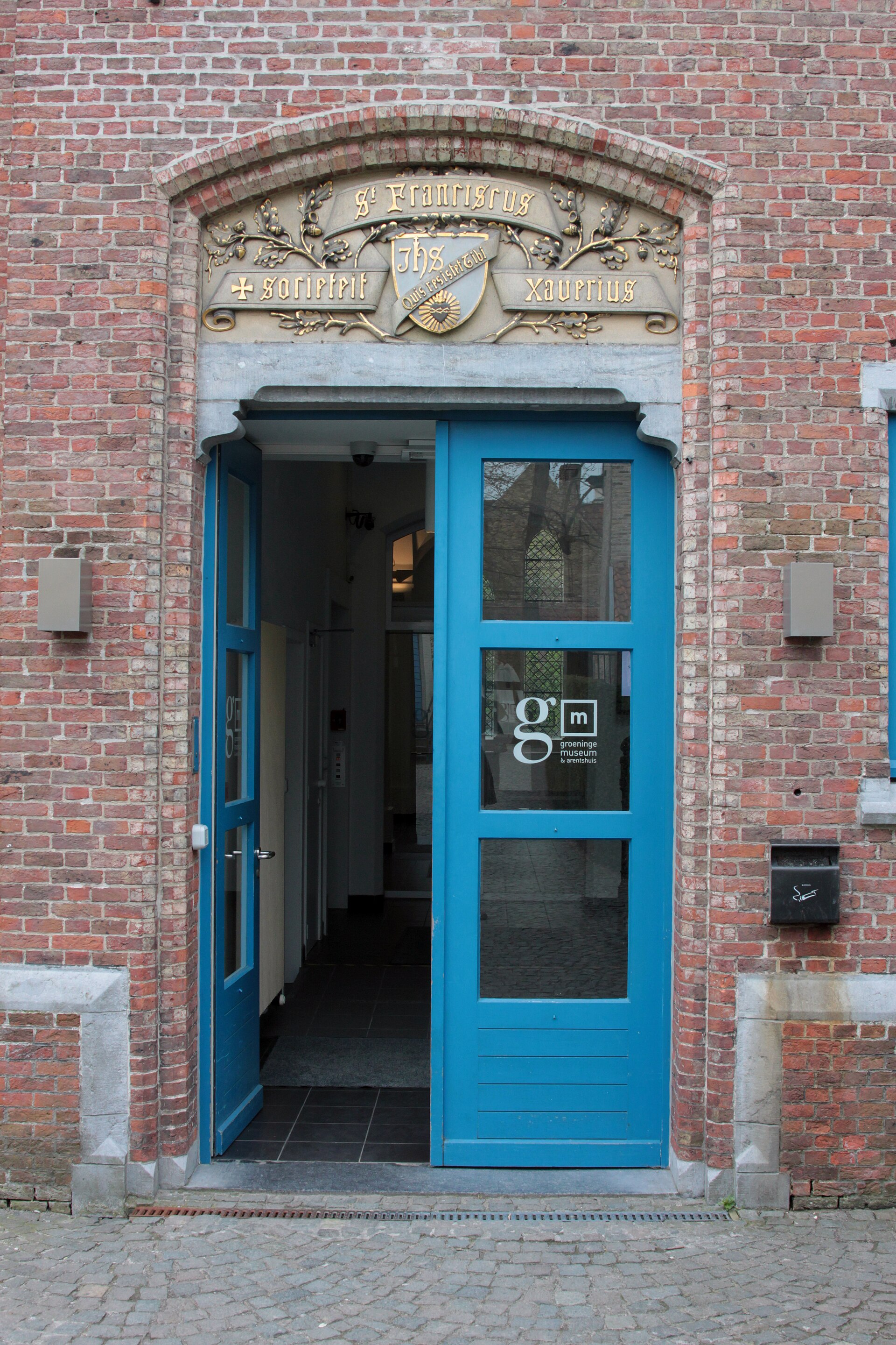 Groeningemuseum and the Arentshuis, Bruges