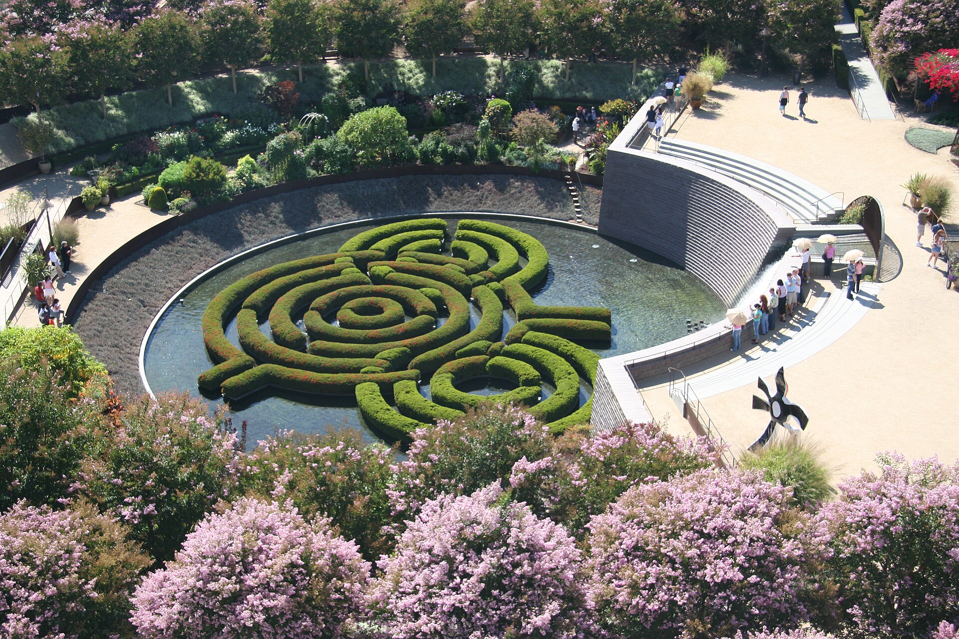 The bougainvillea maze in the pool at the centre of Robert Irwin's Central Garden