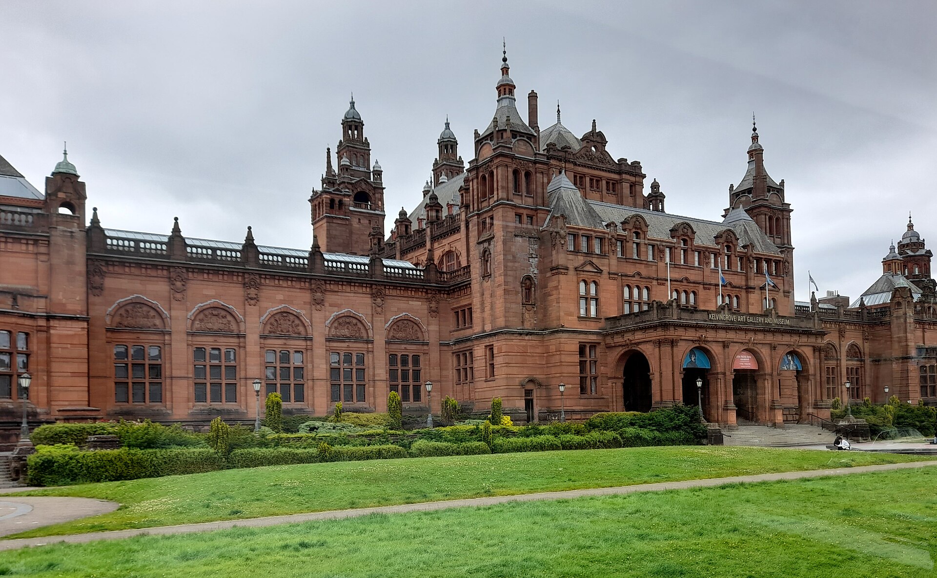 Kelvingrove Art Gallery and Museum, main facade