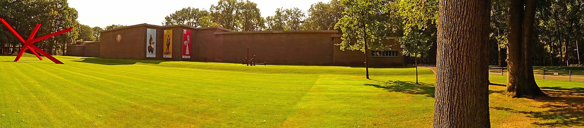 Kroller-Muller Museum, wide view
