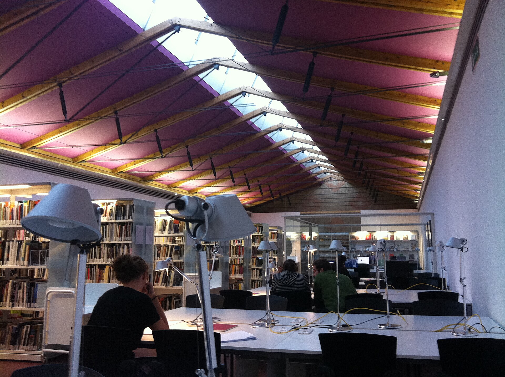 Centre d'Estudis i Documentacio reading room