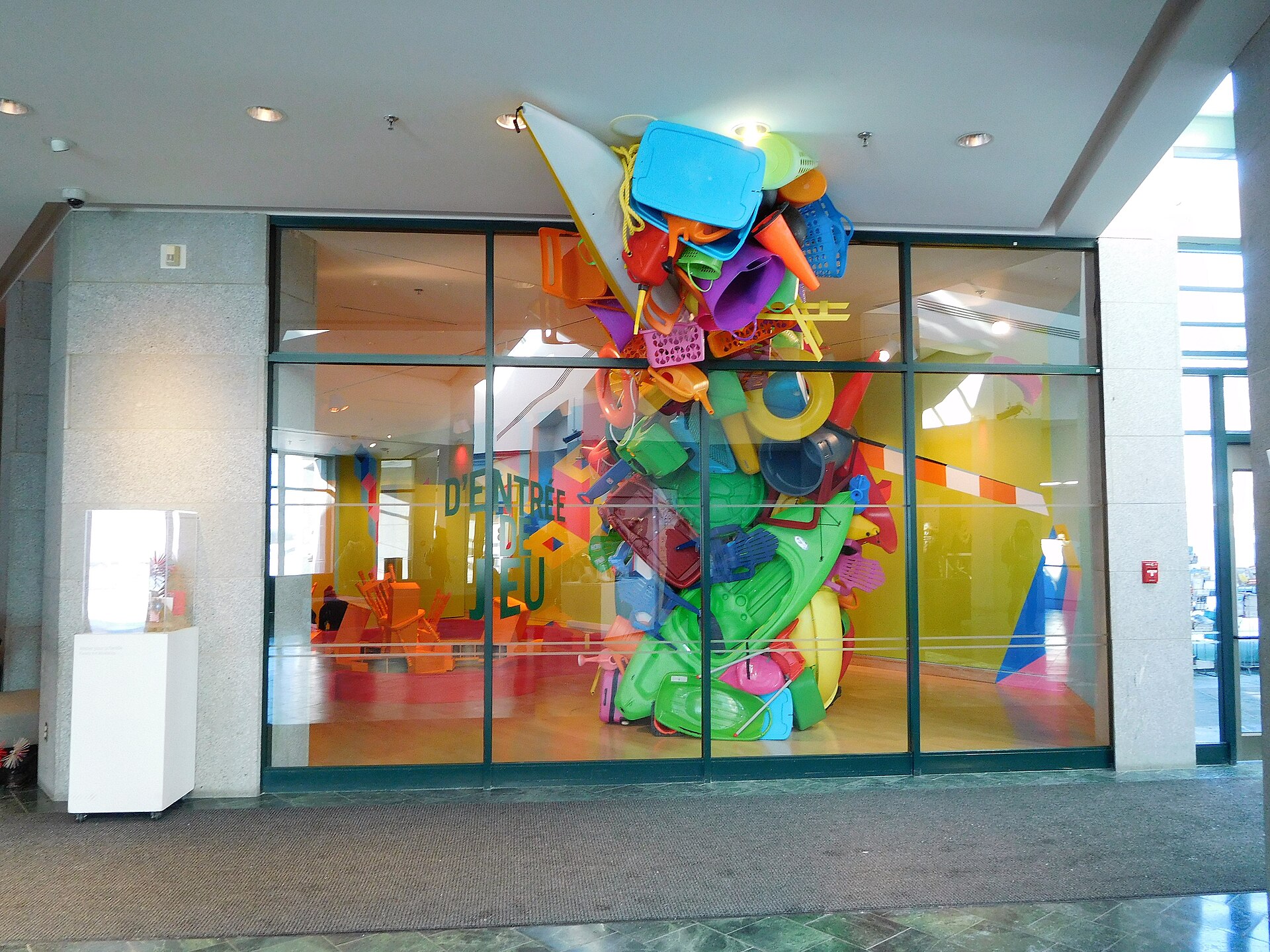 Sculptural installation by Jose Luis Torres in the Family Gallery, Central Pavilion, MNBAQ