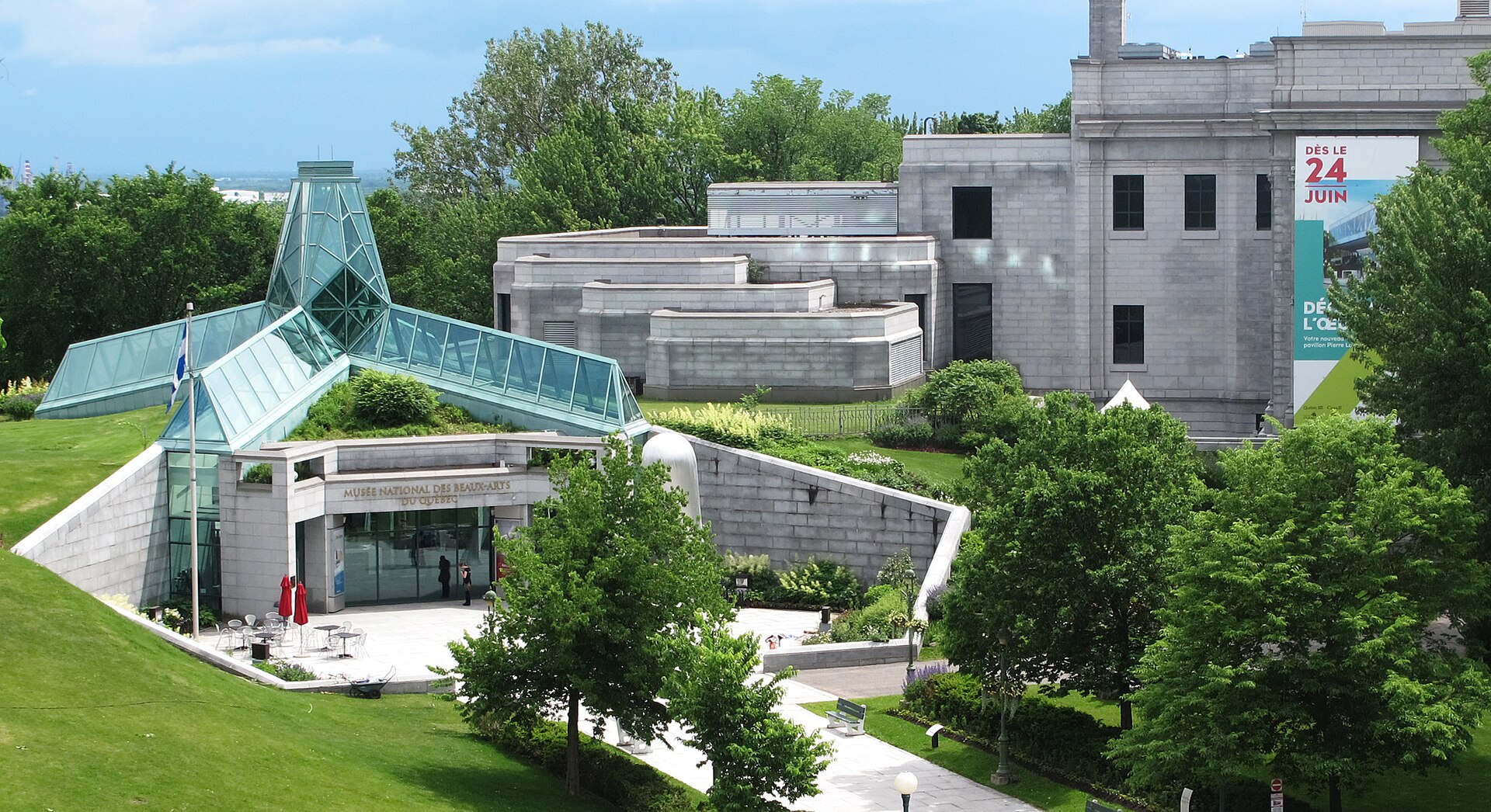 Central Pavilion and Gerard-Morisset Pavilion