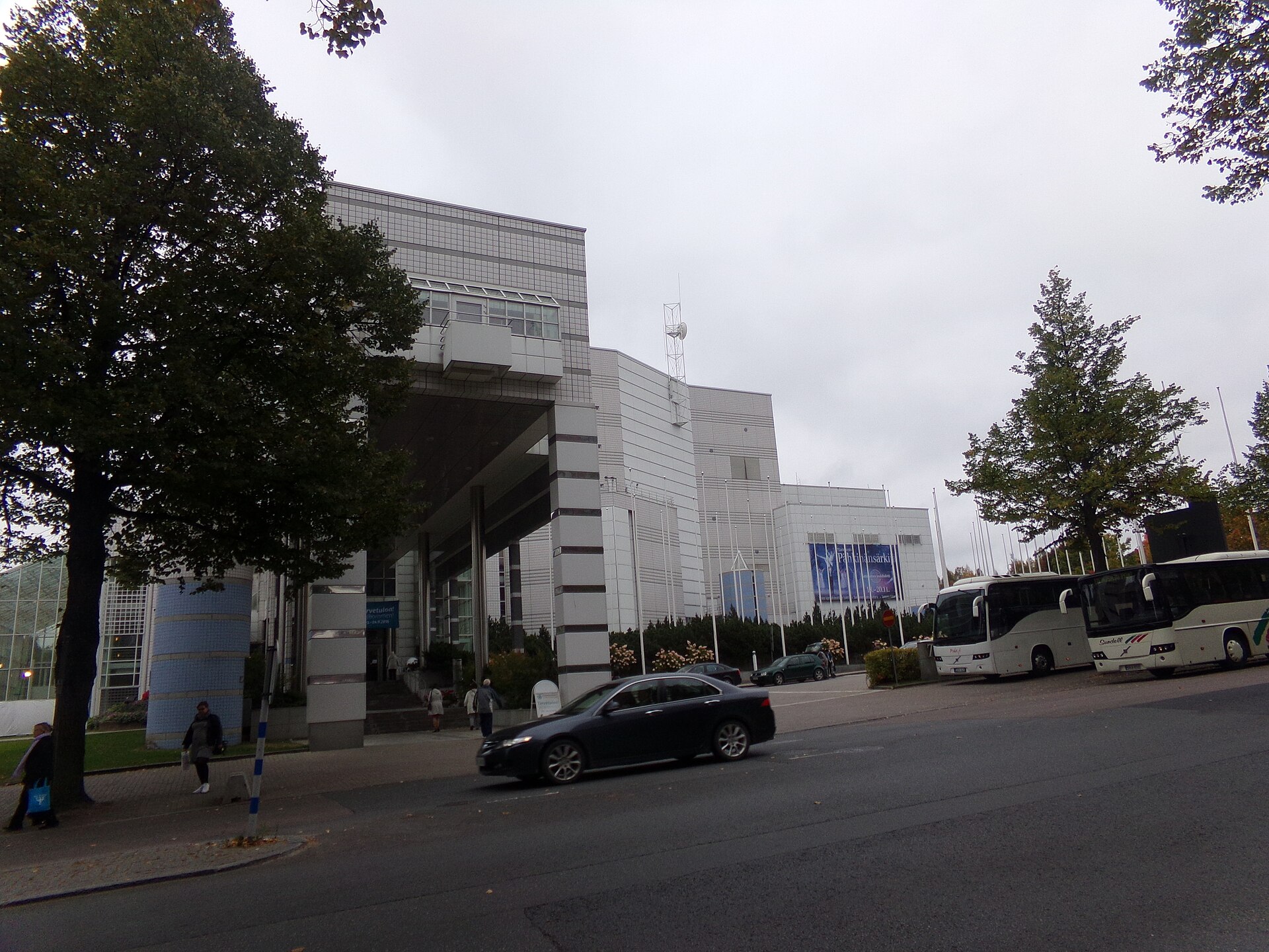 Tampere Hall, main entrance