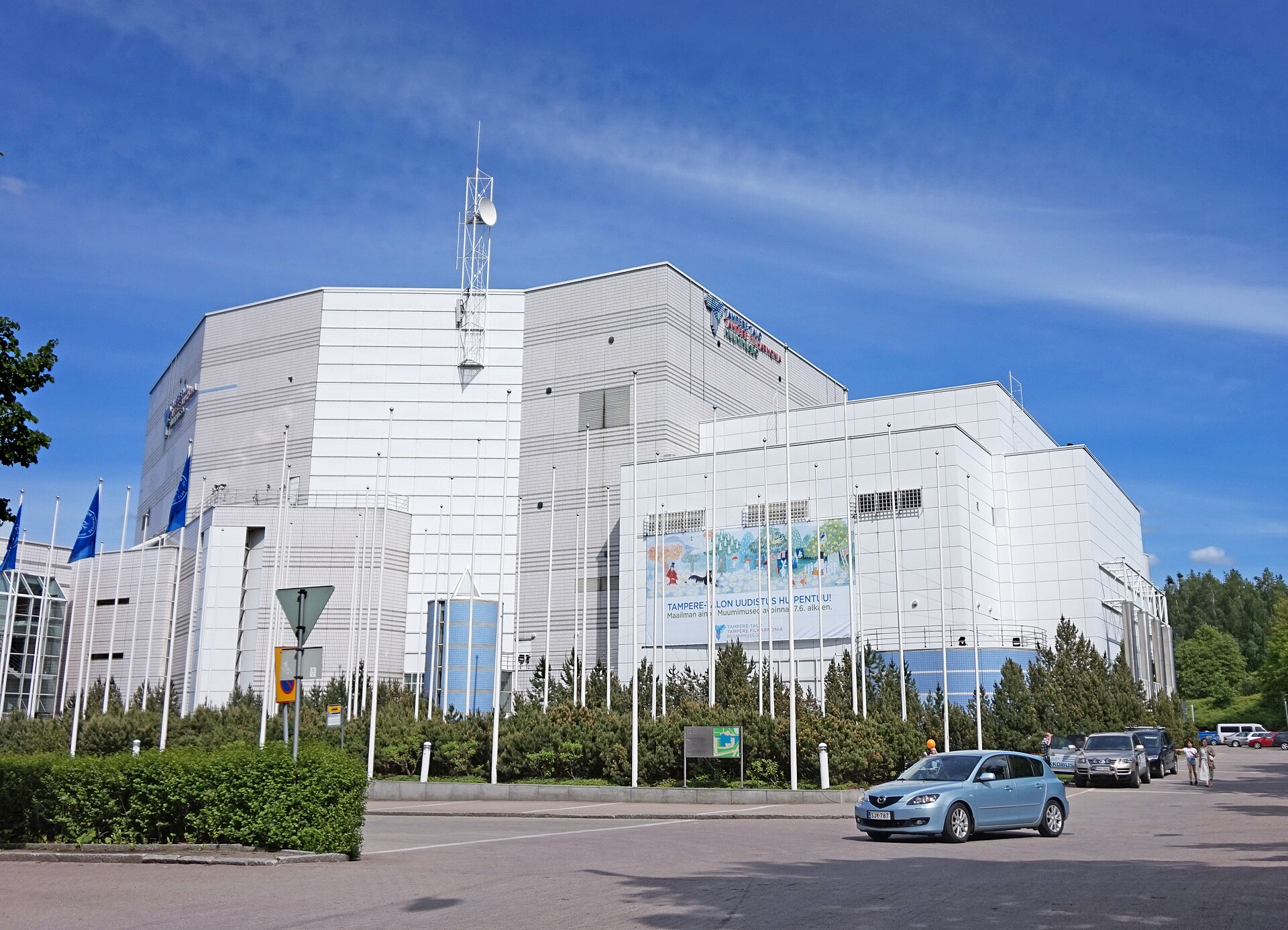 Tampere Hall, exterior