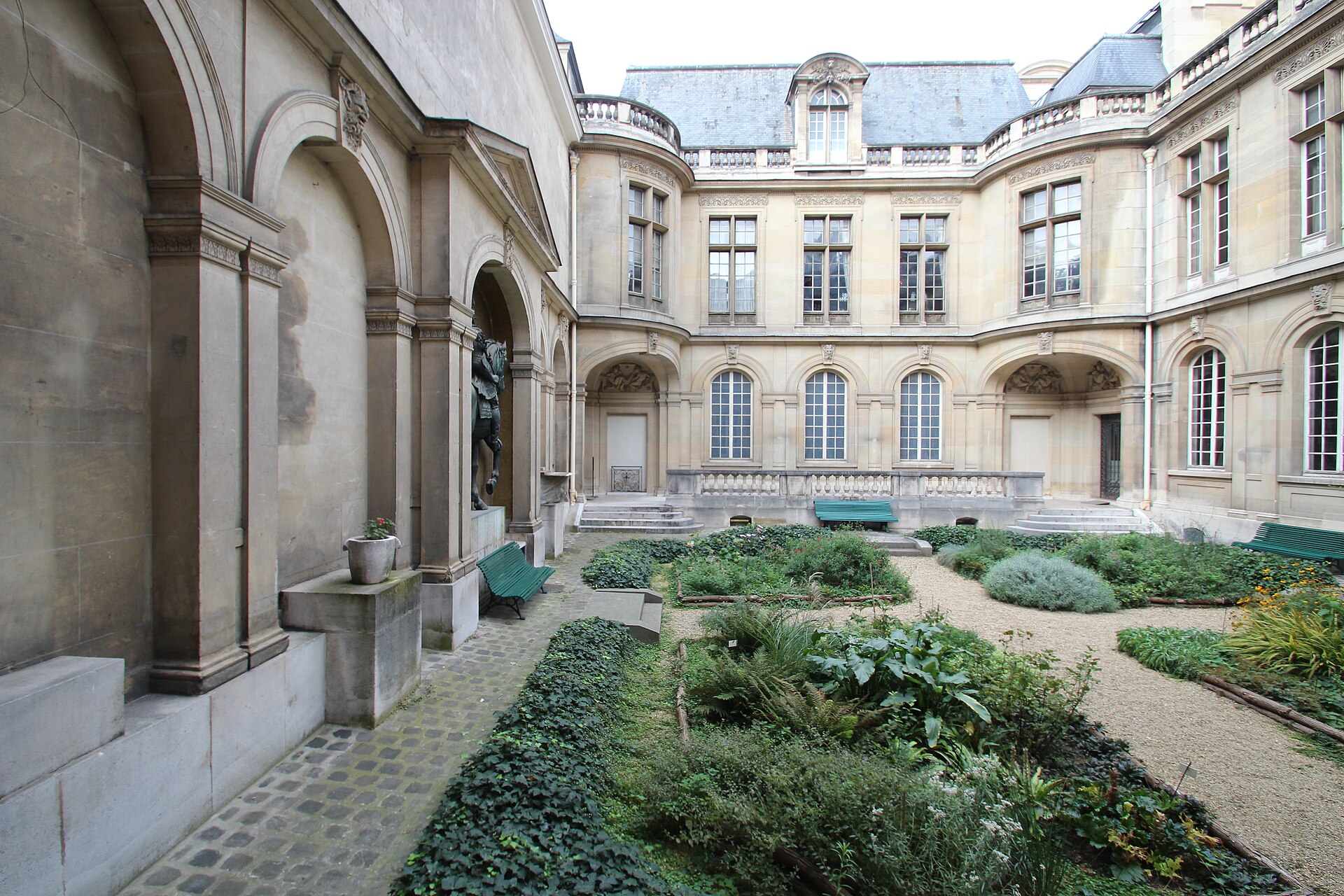The museum garden