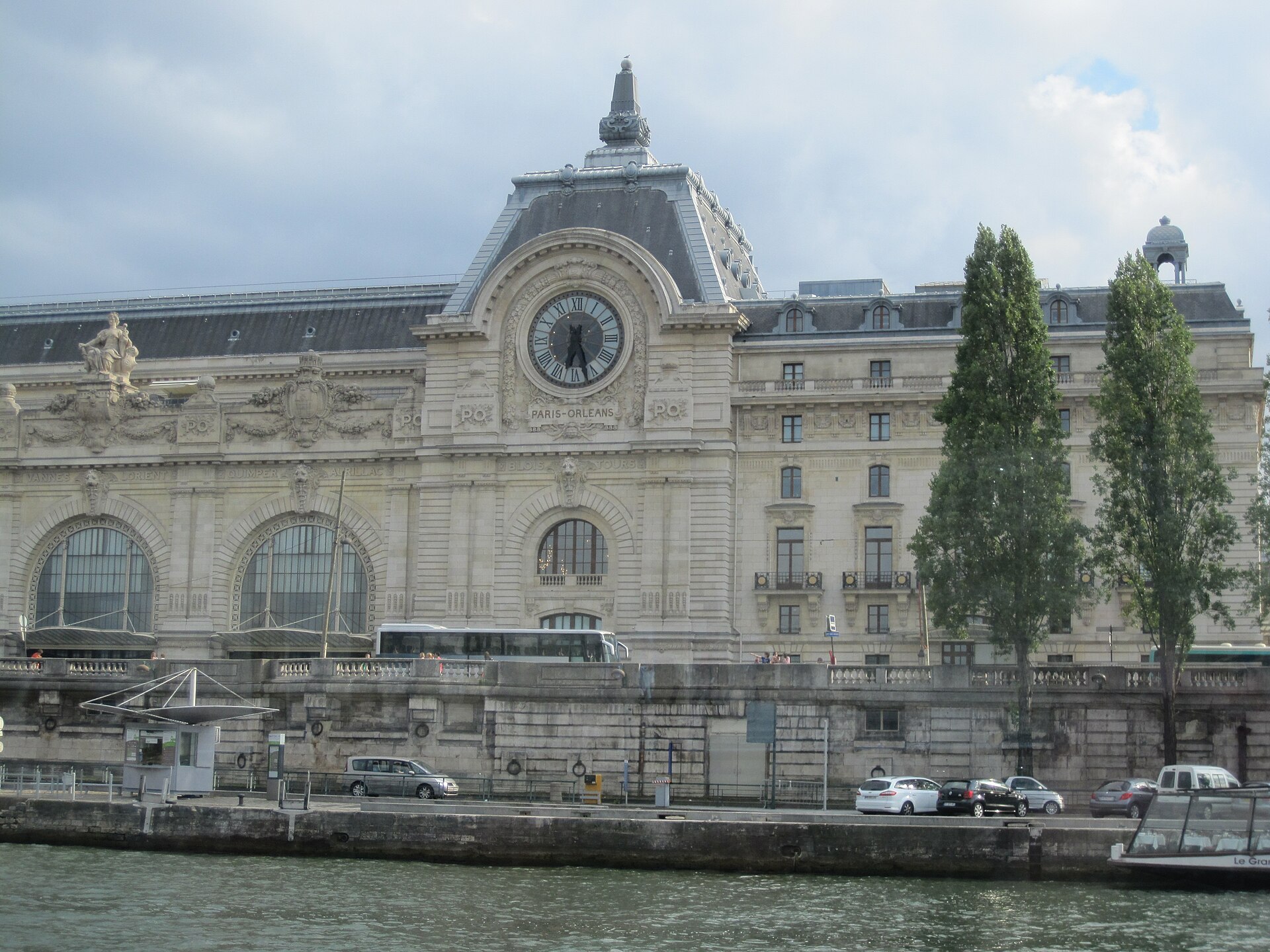 The great clock and the Paris-Orleans inscription