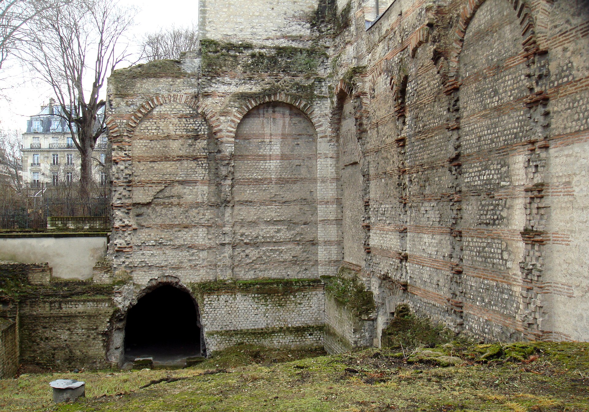 The Thermes de Cluny ruins