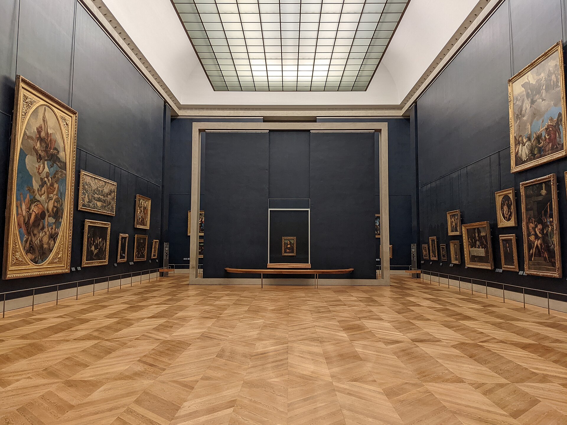 The Salle des Etats, the Mona Lisa room, after the 2019 rehang