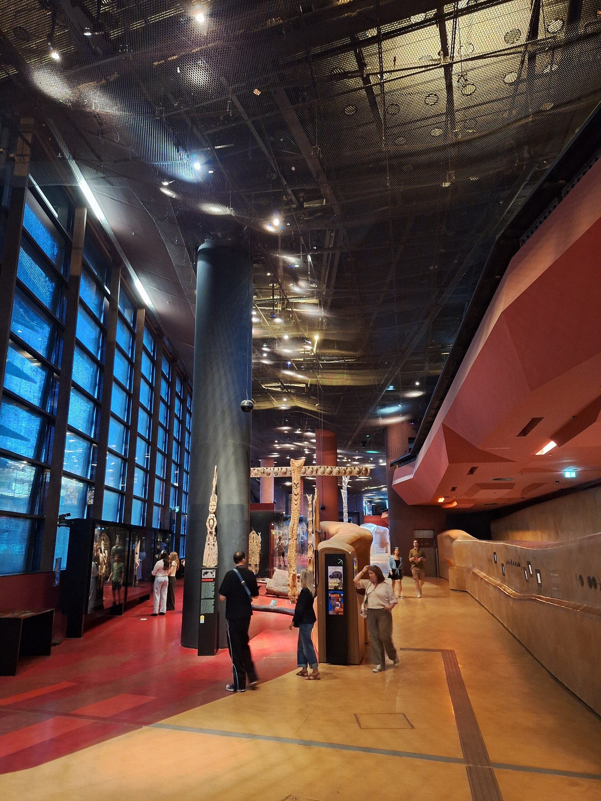 Inside the Oceania gallery