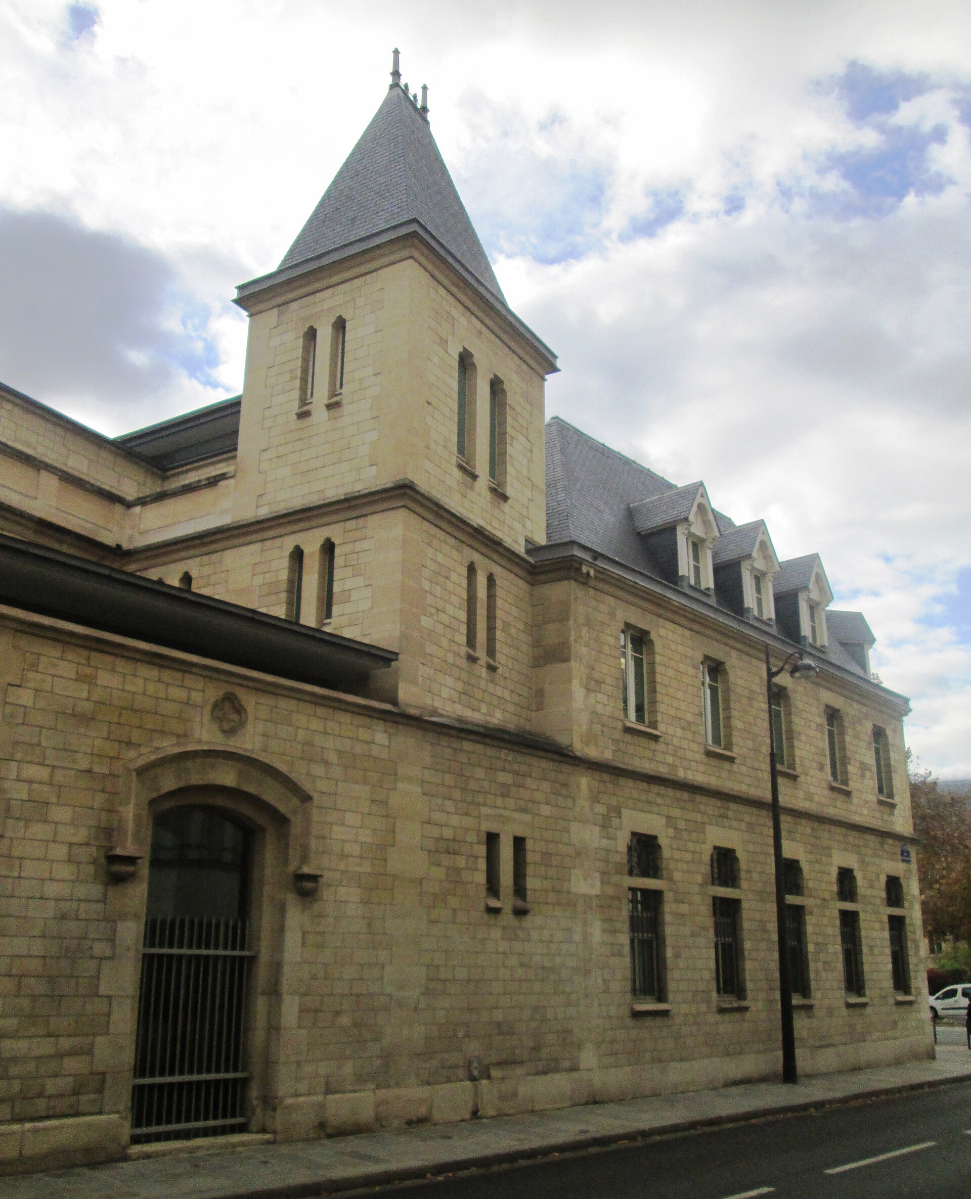 The neo-Gothic former chapel building, seen from the street