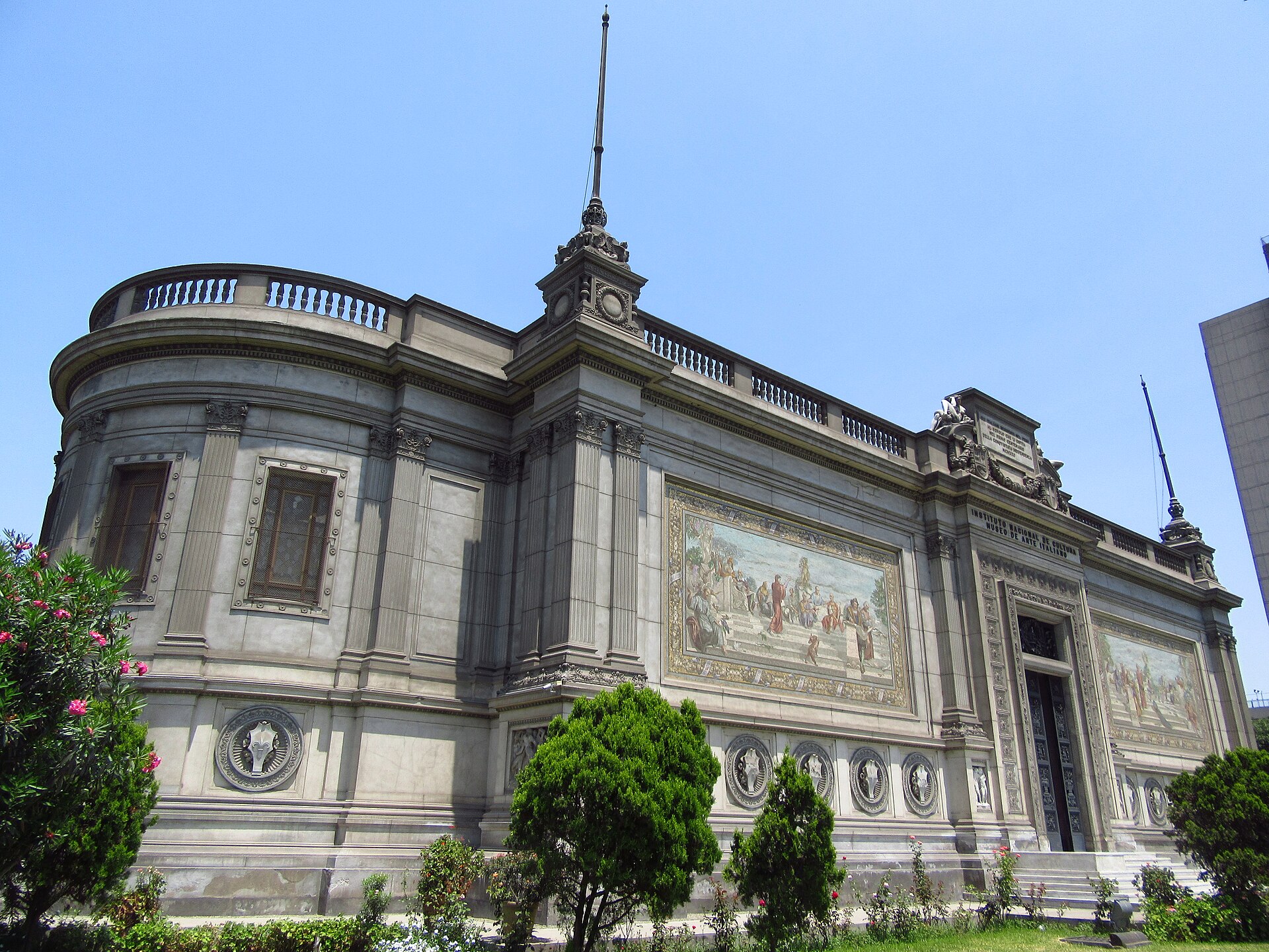 The Museo de Arte Italiano, Lima
