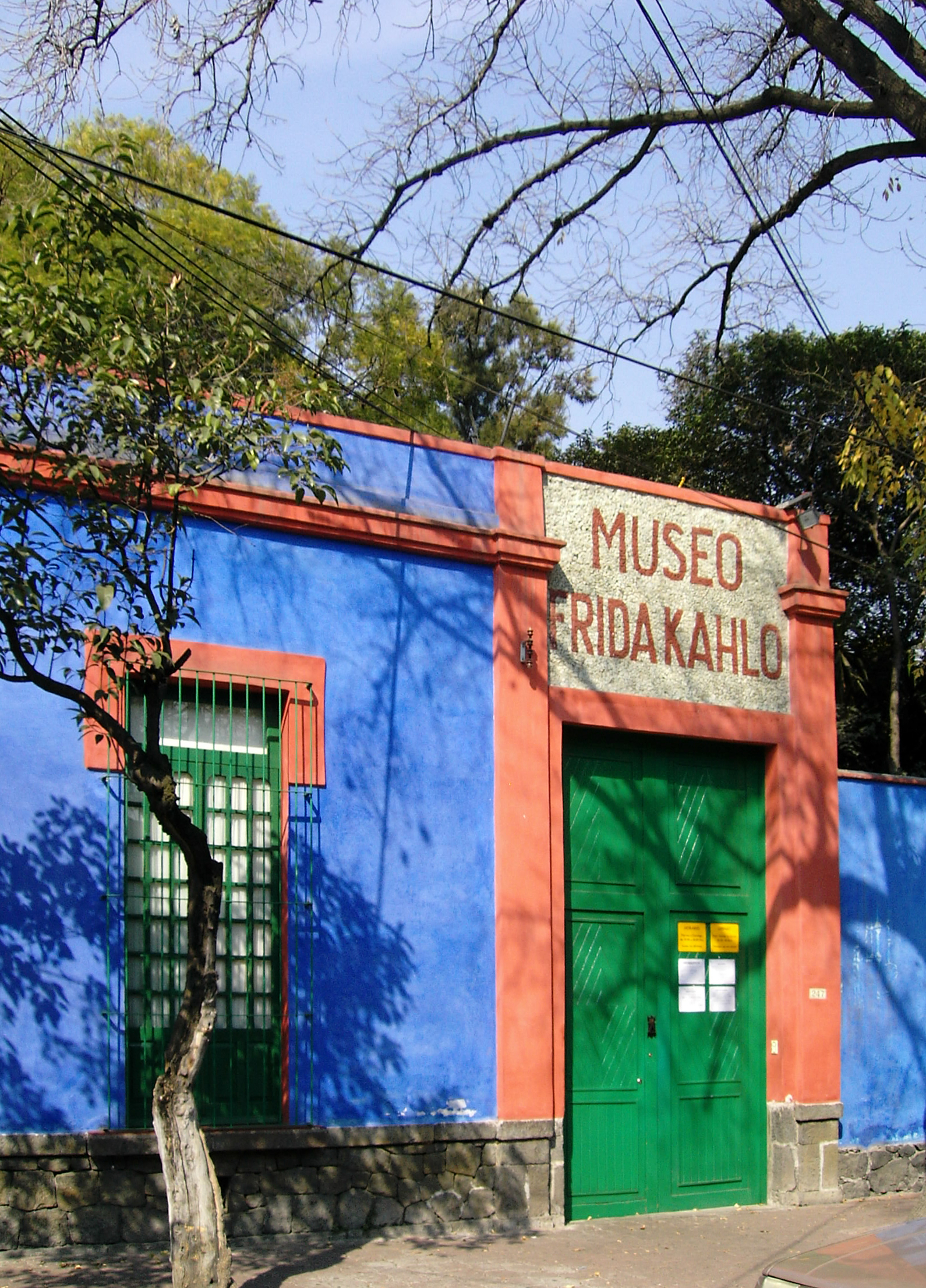 Entrance of La Casa Azul