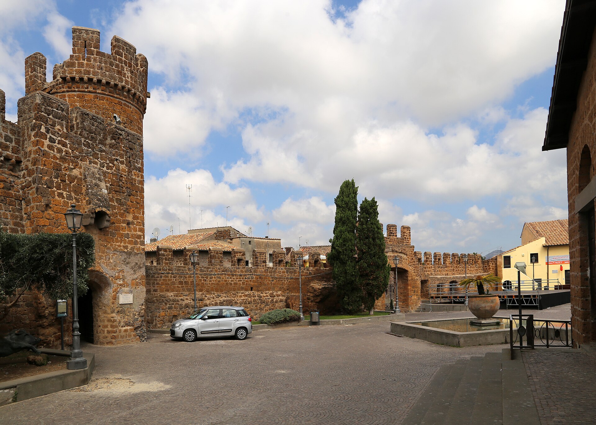 Courtyard of the Castello Ruspoli
