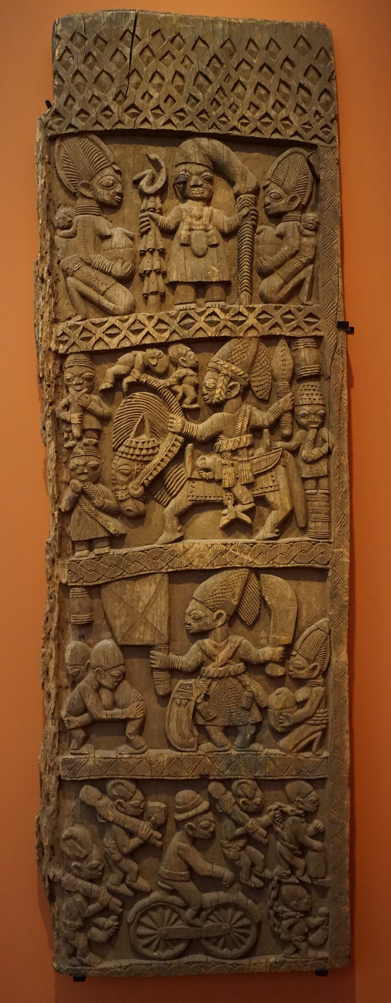 Ilekun Aafin, palace door by Areogun of Osi-Ilorin